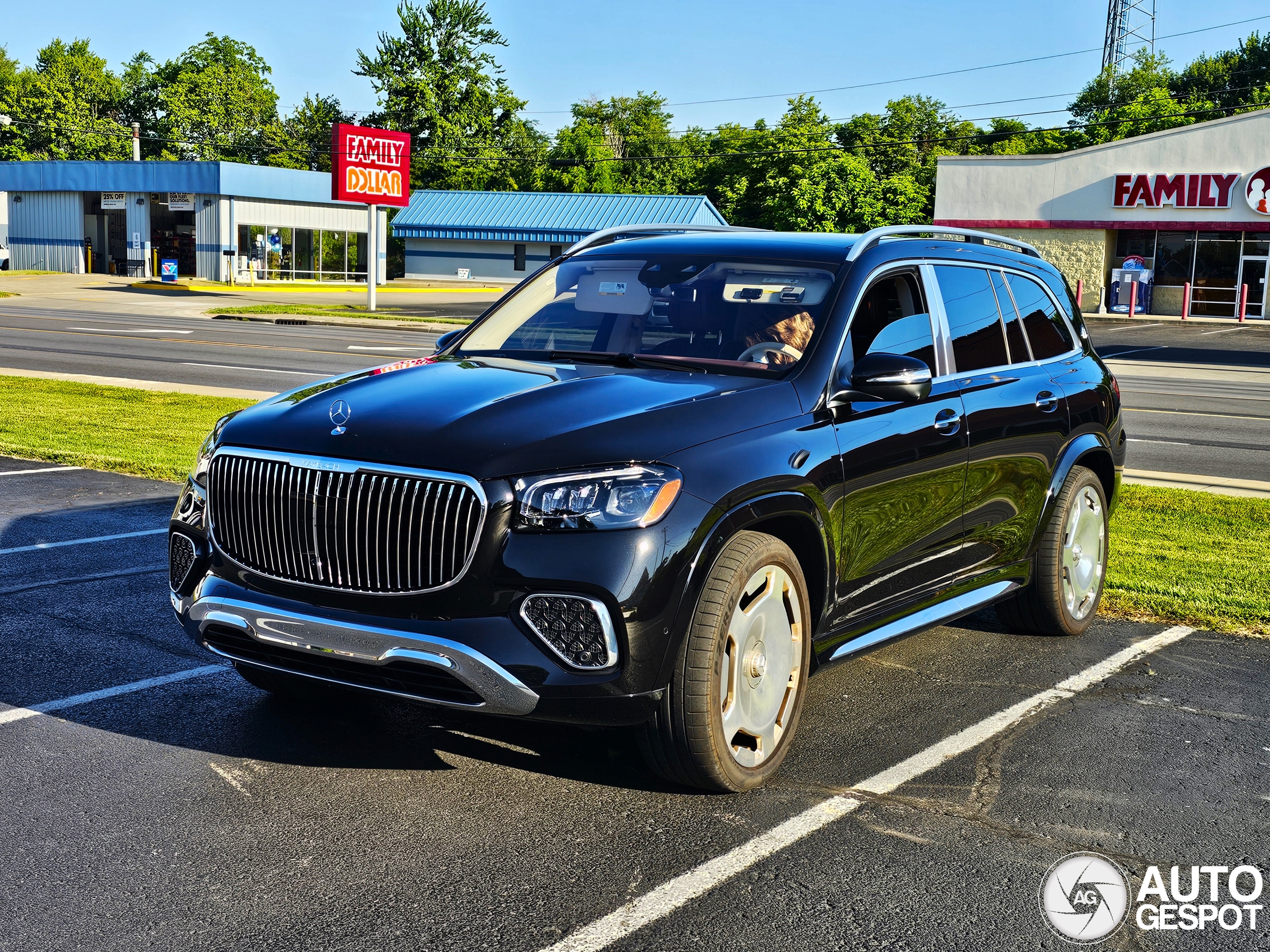 Mercedes-Maybach GLS 600 2024