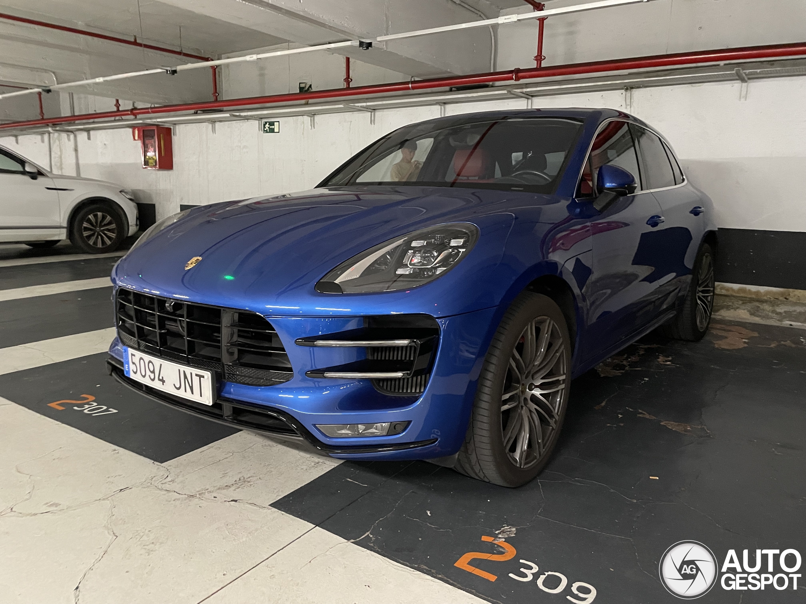 Porsche 95B Macan Turbo