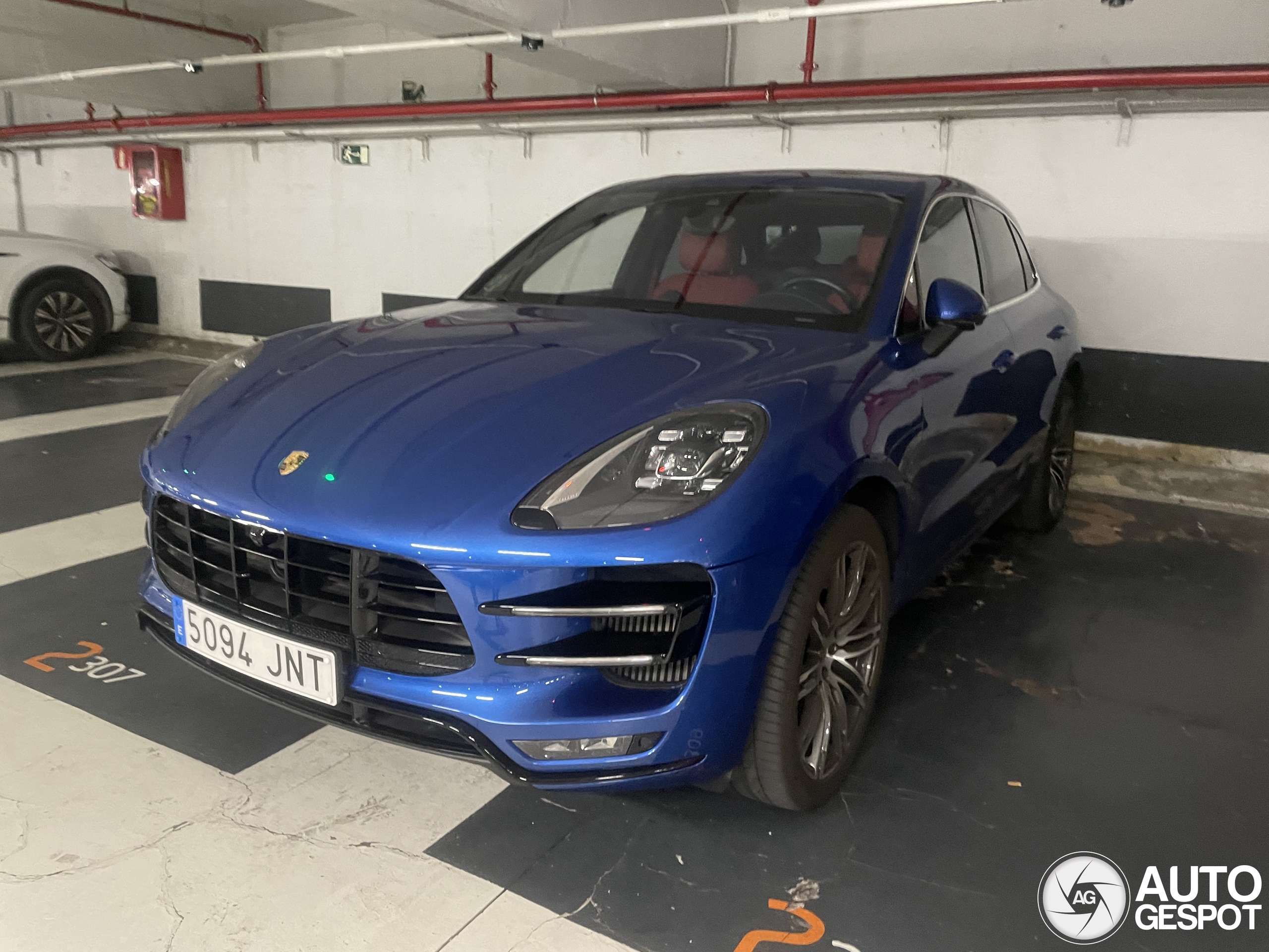 Porsche 95B Macan Turbo