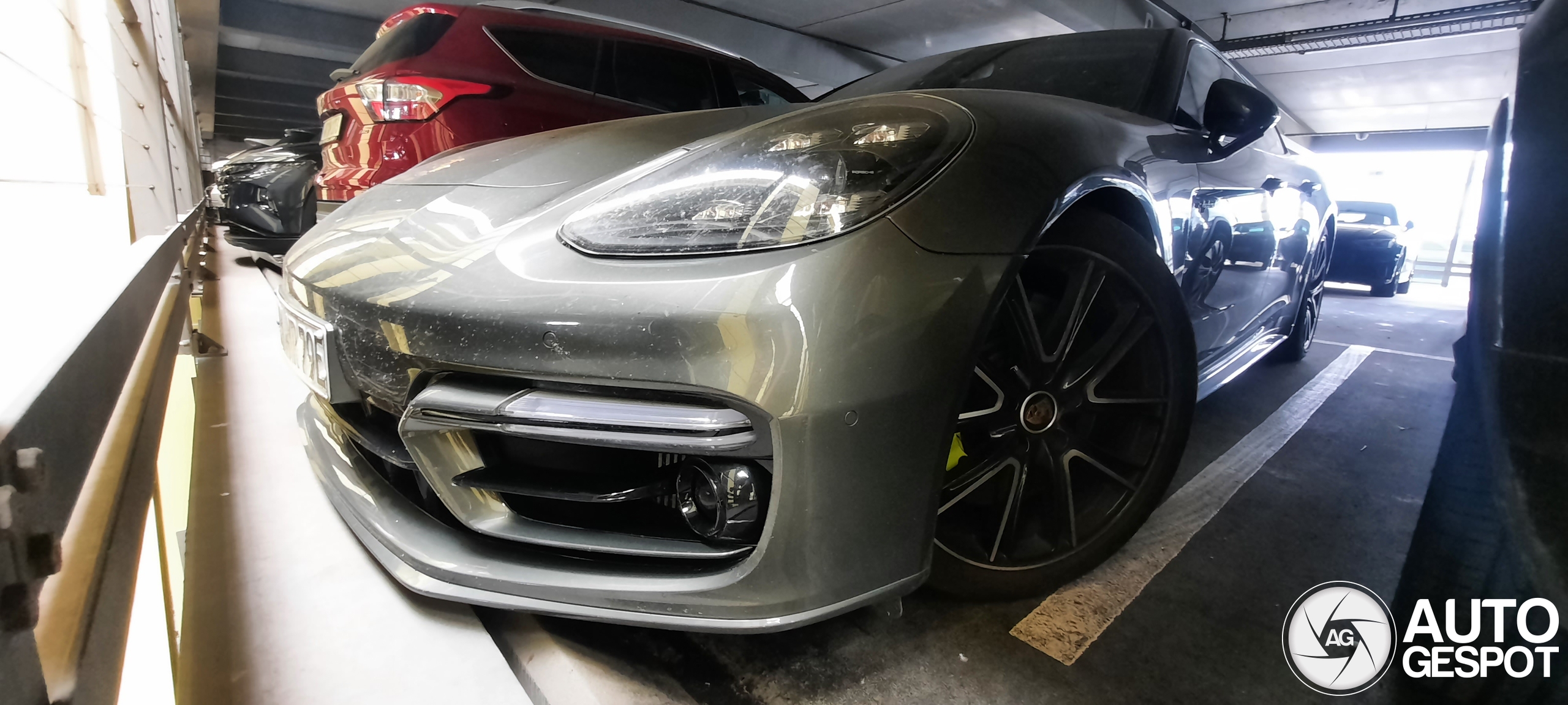 Porsche 971 Panamera Turbo S E-Hybrid Sport Turismo MkII