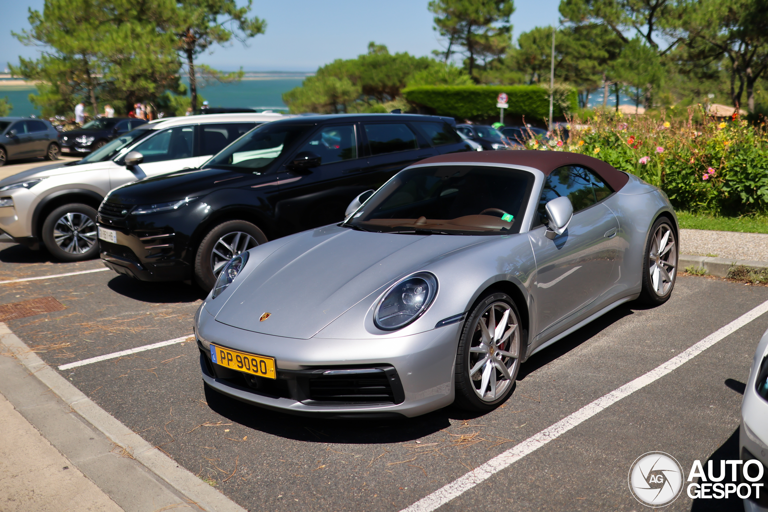 Porsche 992 Carrera 4S Cabriolet