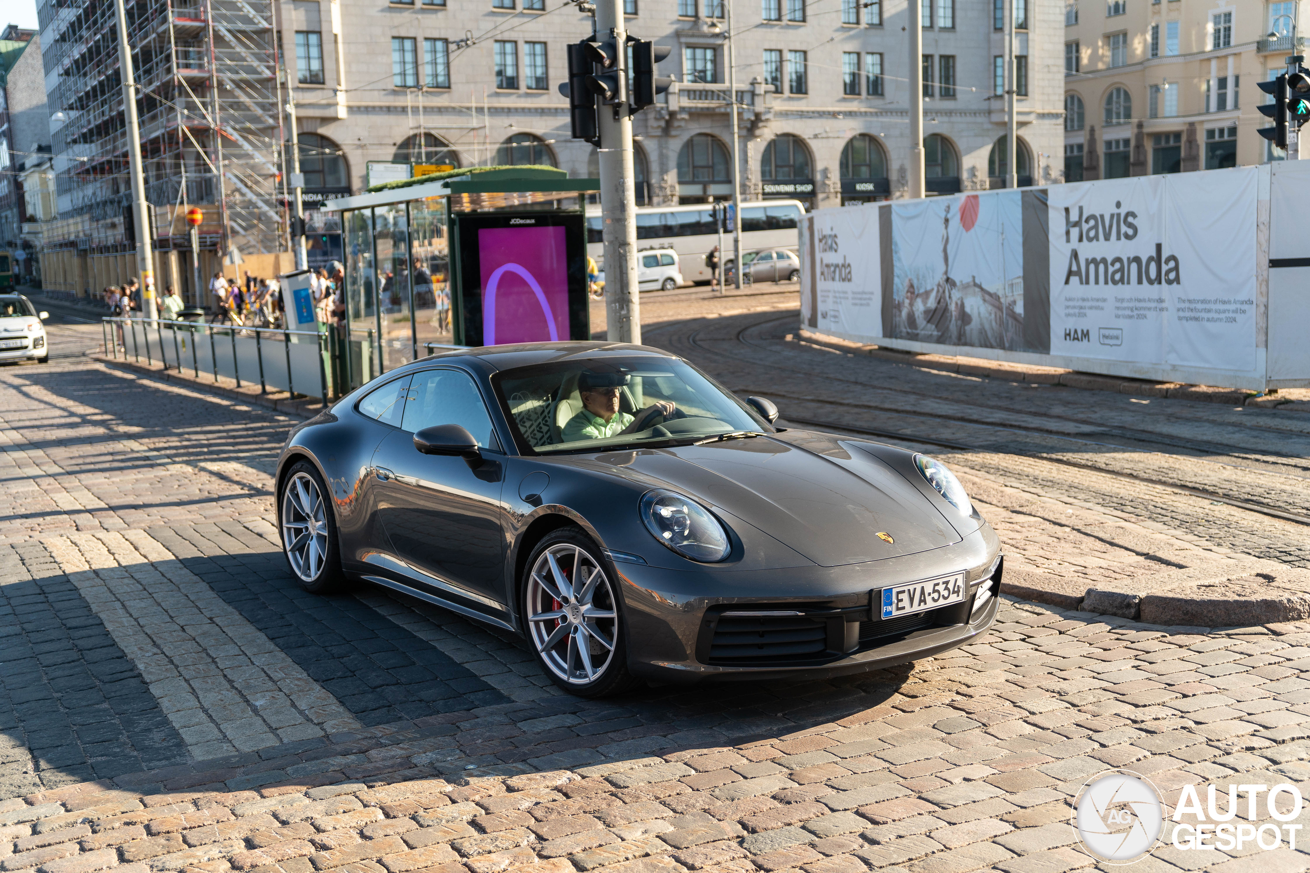 Porsche 992 Carrera S