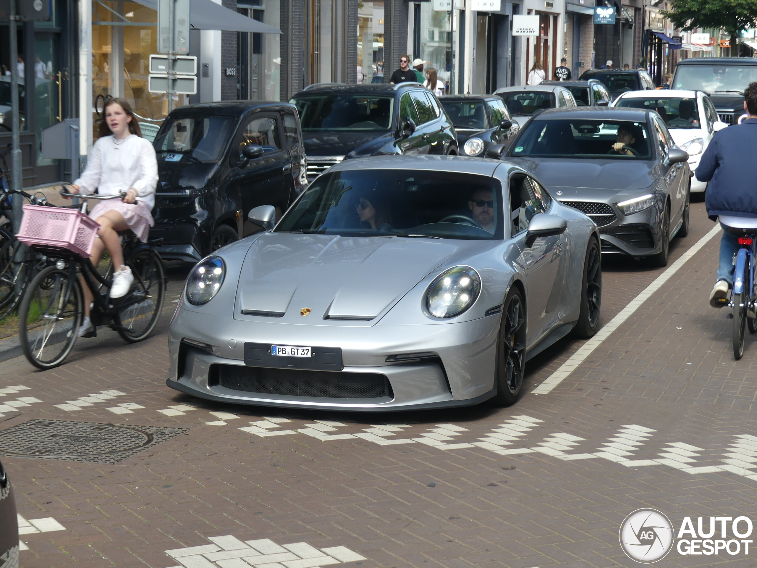 Porsche 992 GT3 Touring