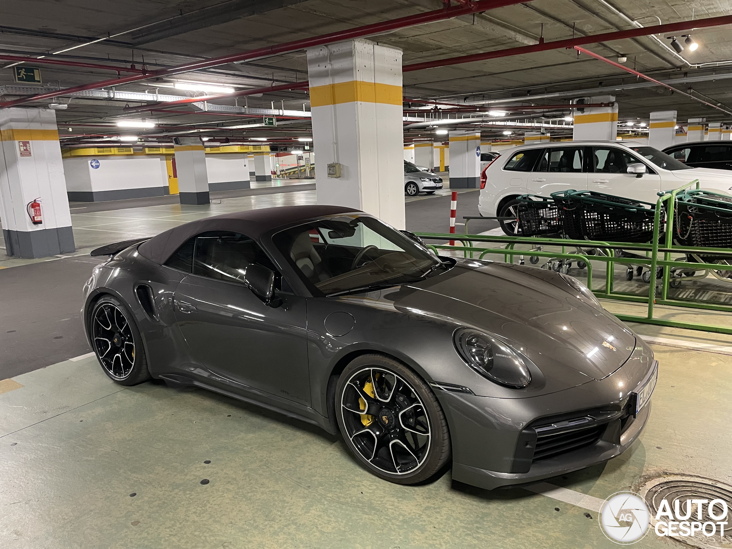 Porsche 992 Turbo S Cabriolet