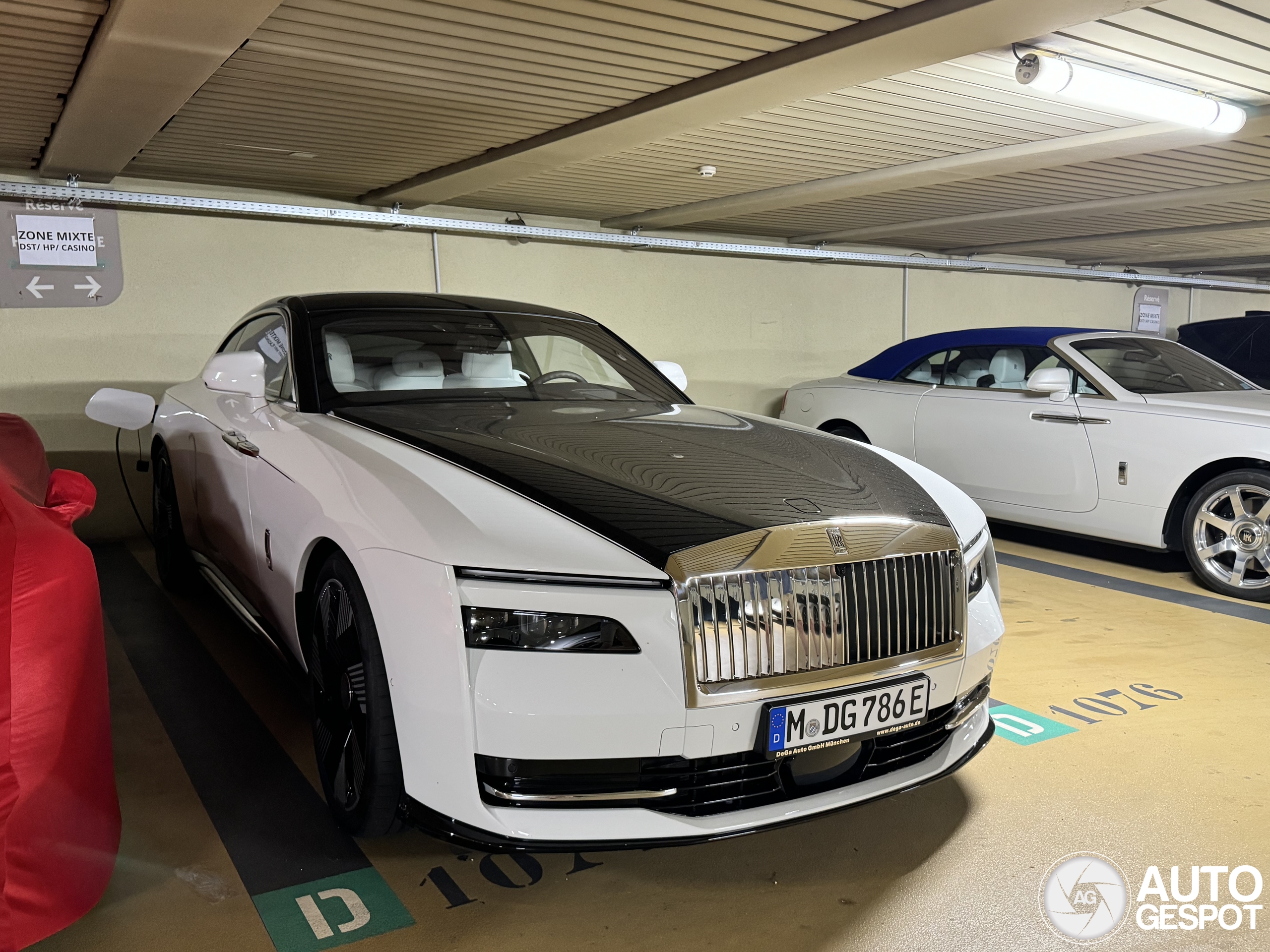 Rolls-Royce Spectre