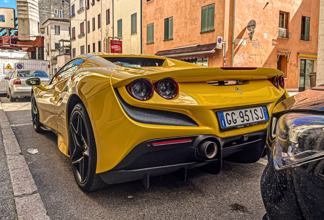 Ferrari F8 Spider