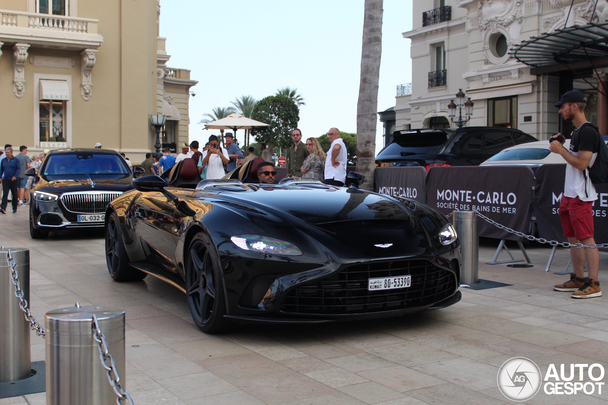 Aston Martin V12 Speedster