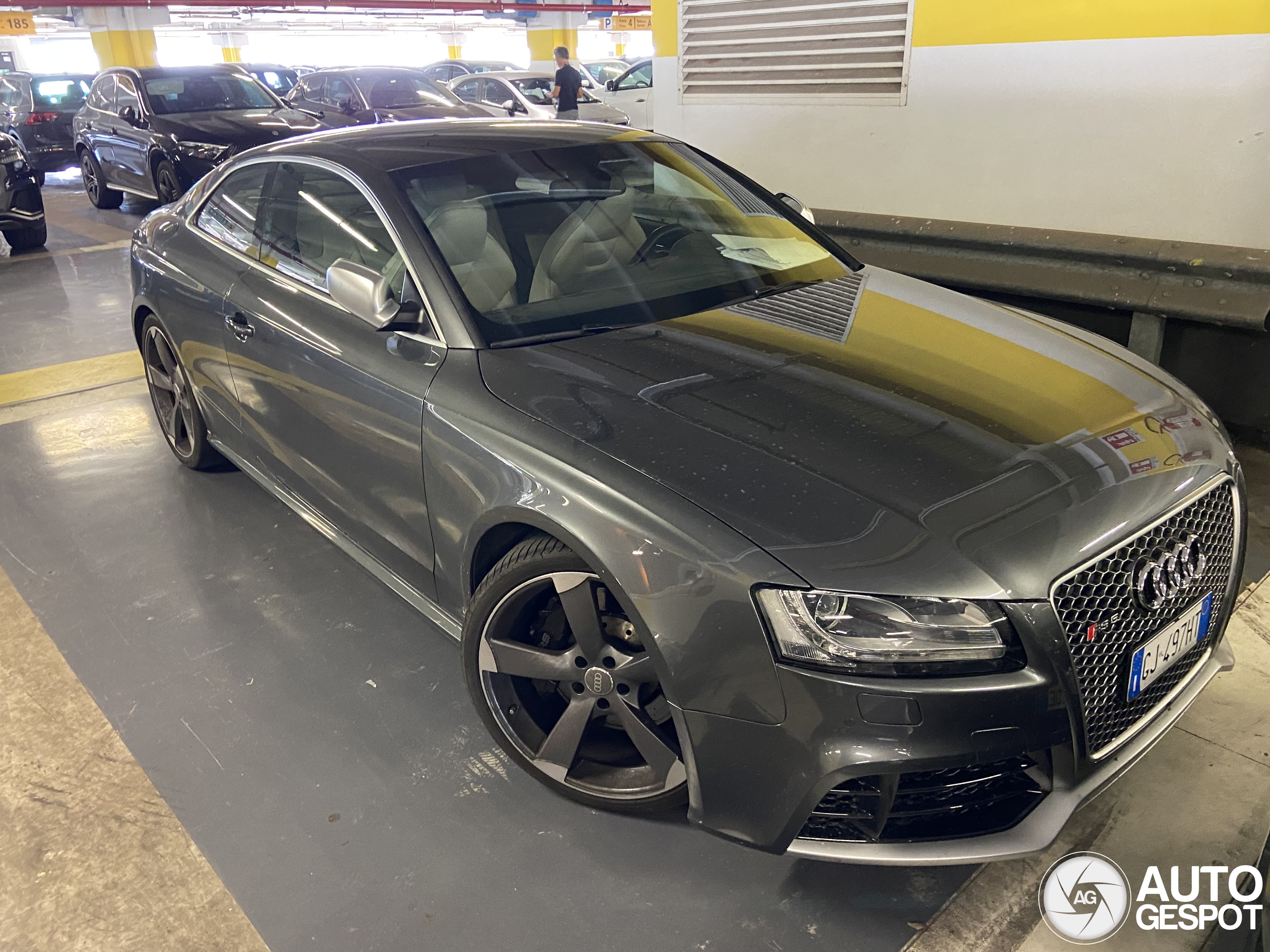 Audi RS5 8T