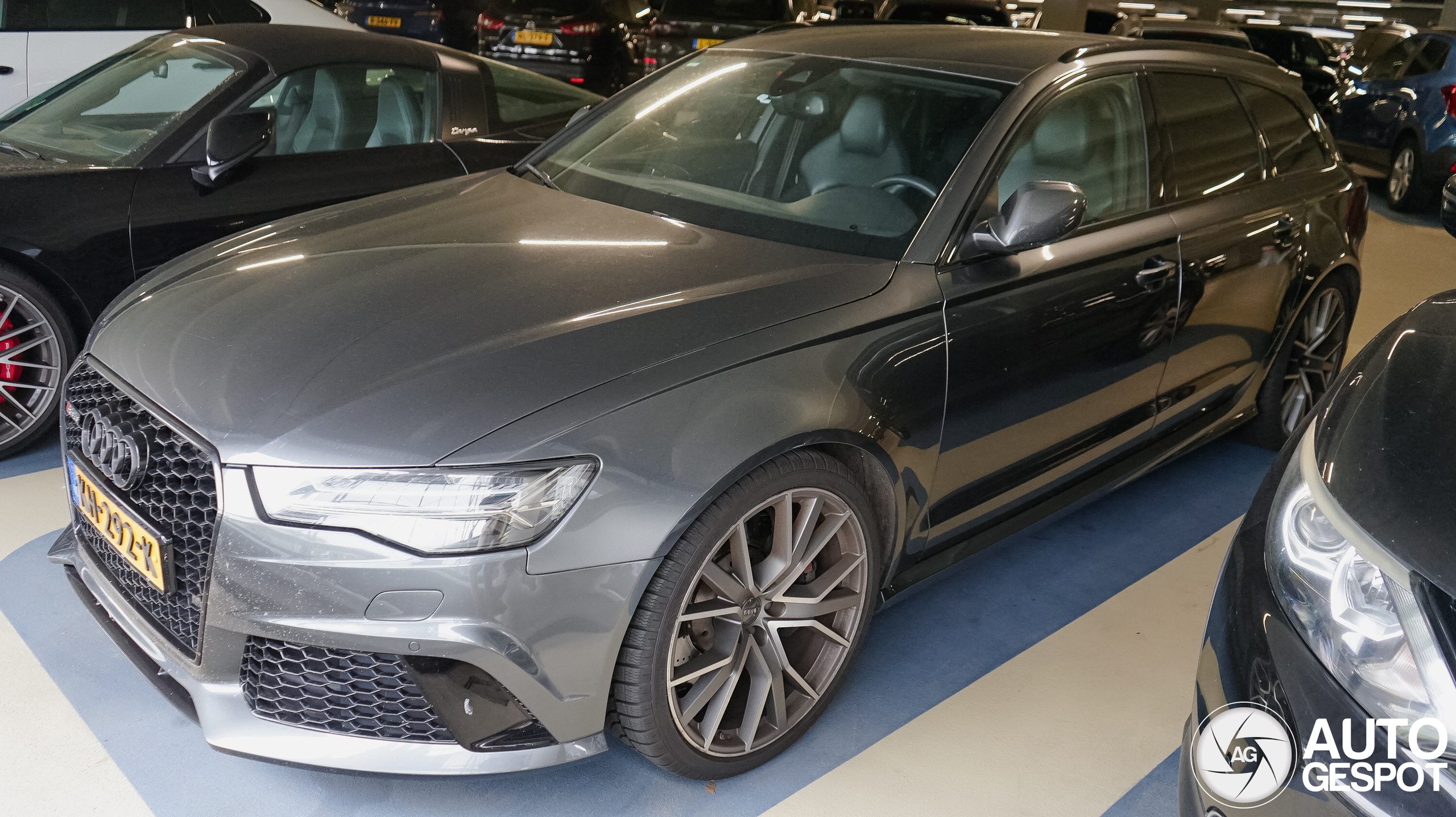 Audi RS6 Avant C7 2015