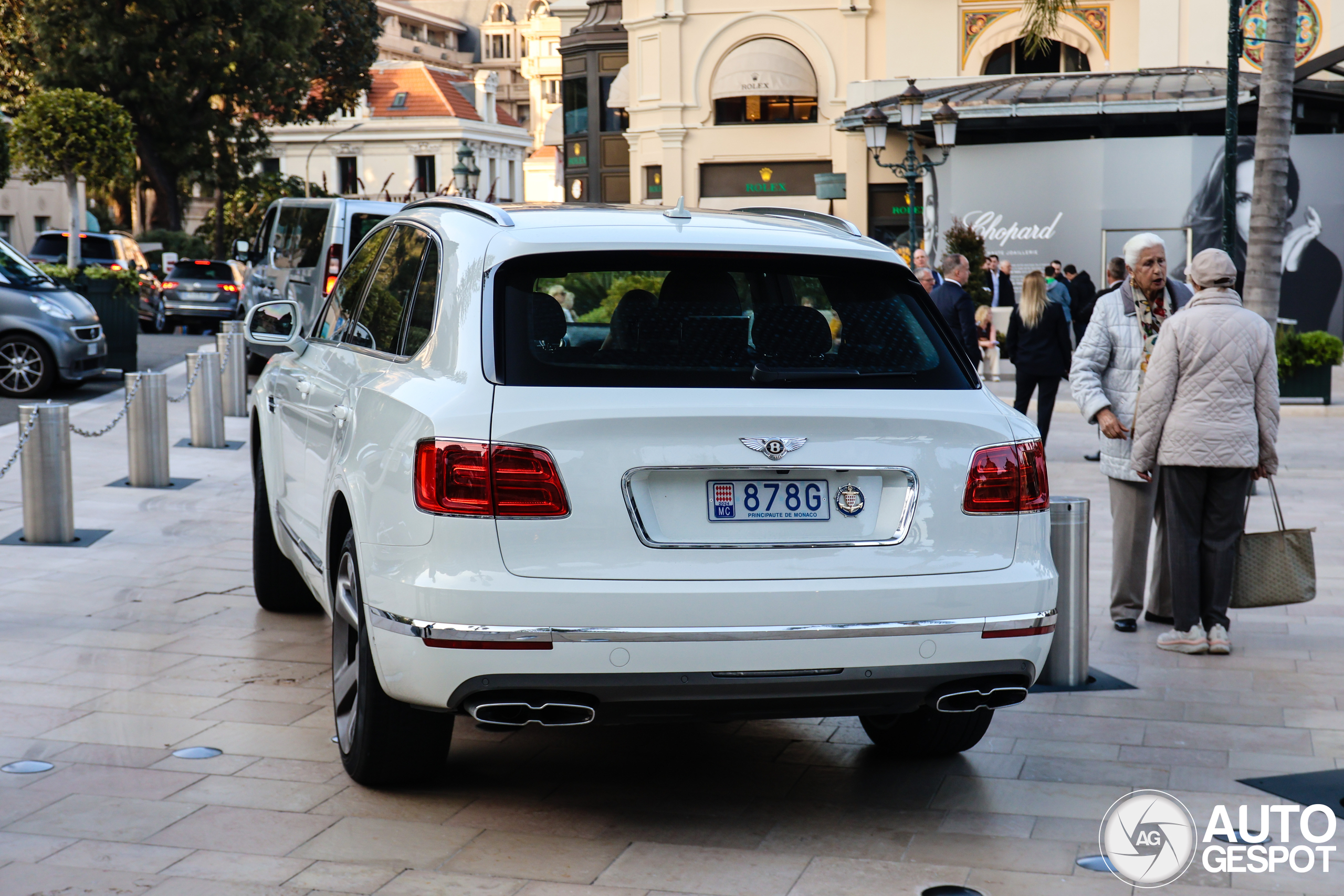 Bentley Bentayga V8