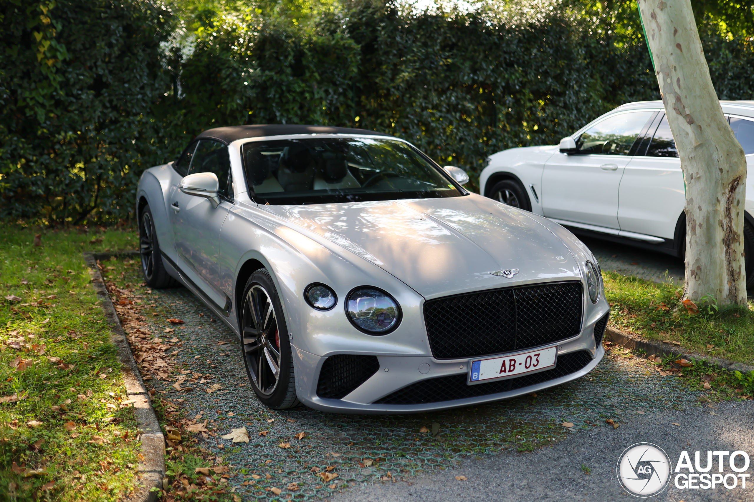 Bentley Continental GTC 2019