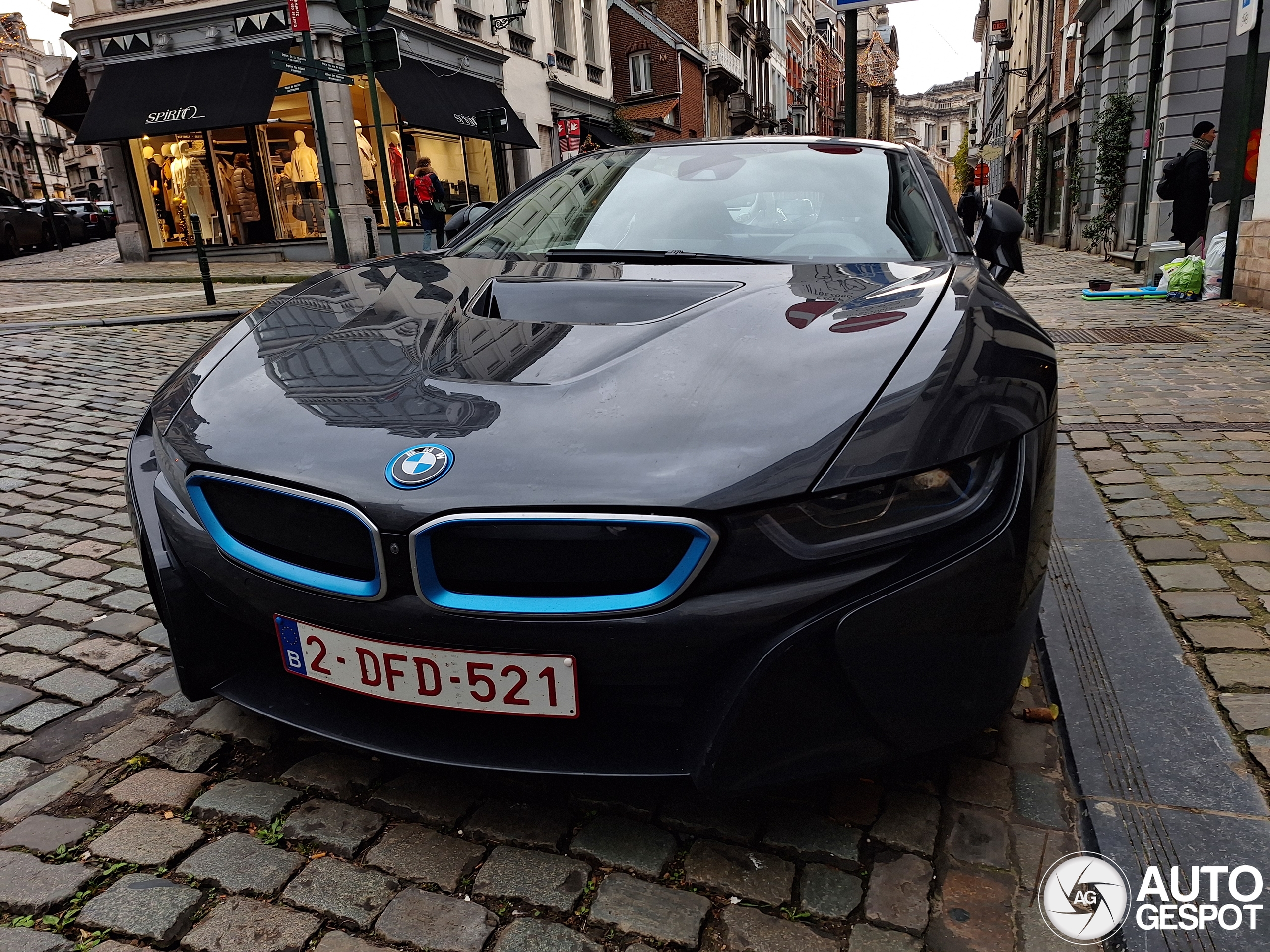 BMW i8