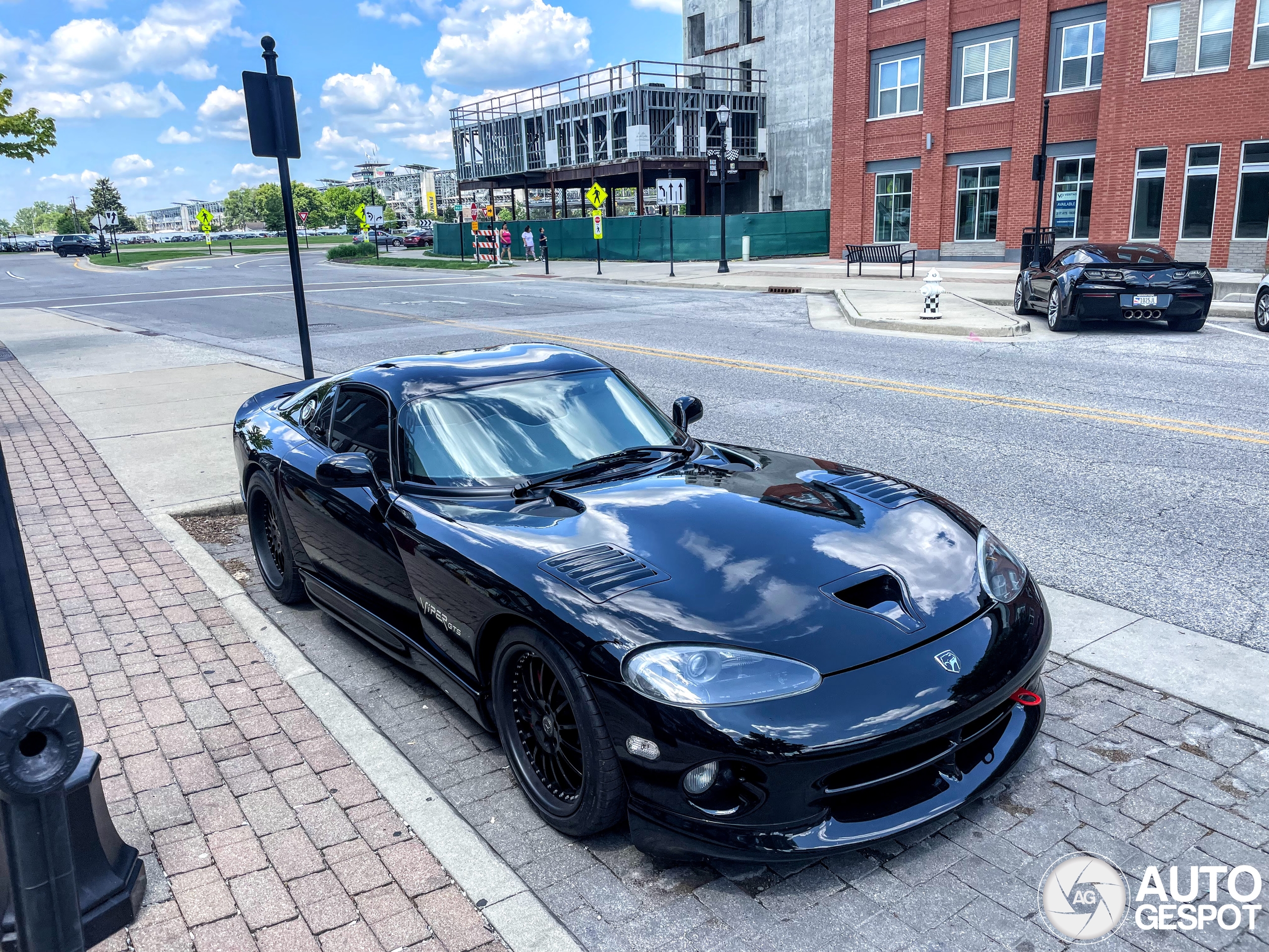 Dodge Viper GTS