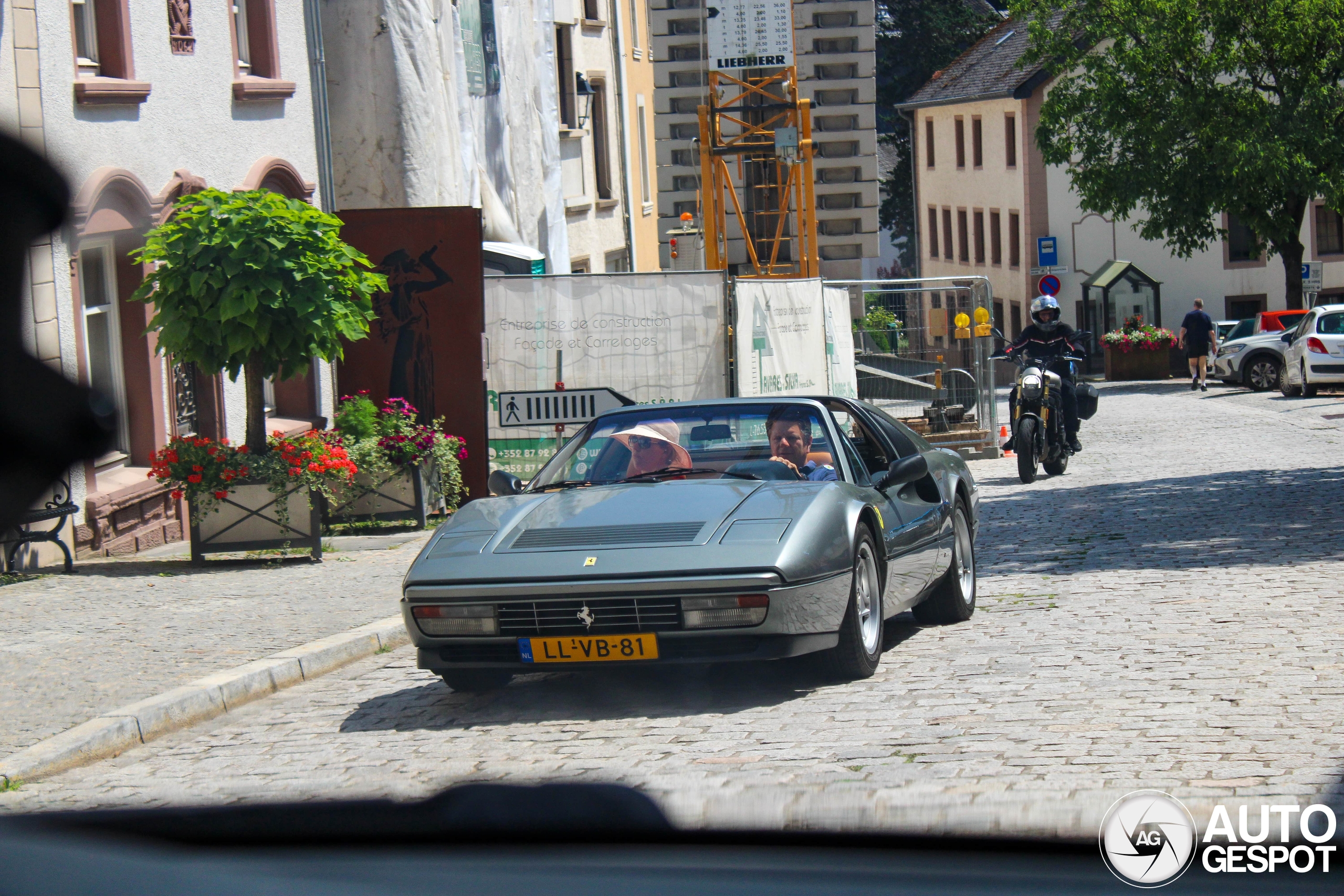 Ferrari 328 GTS