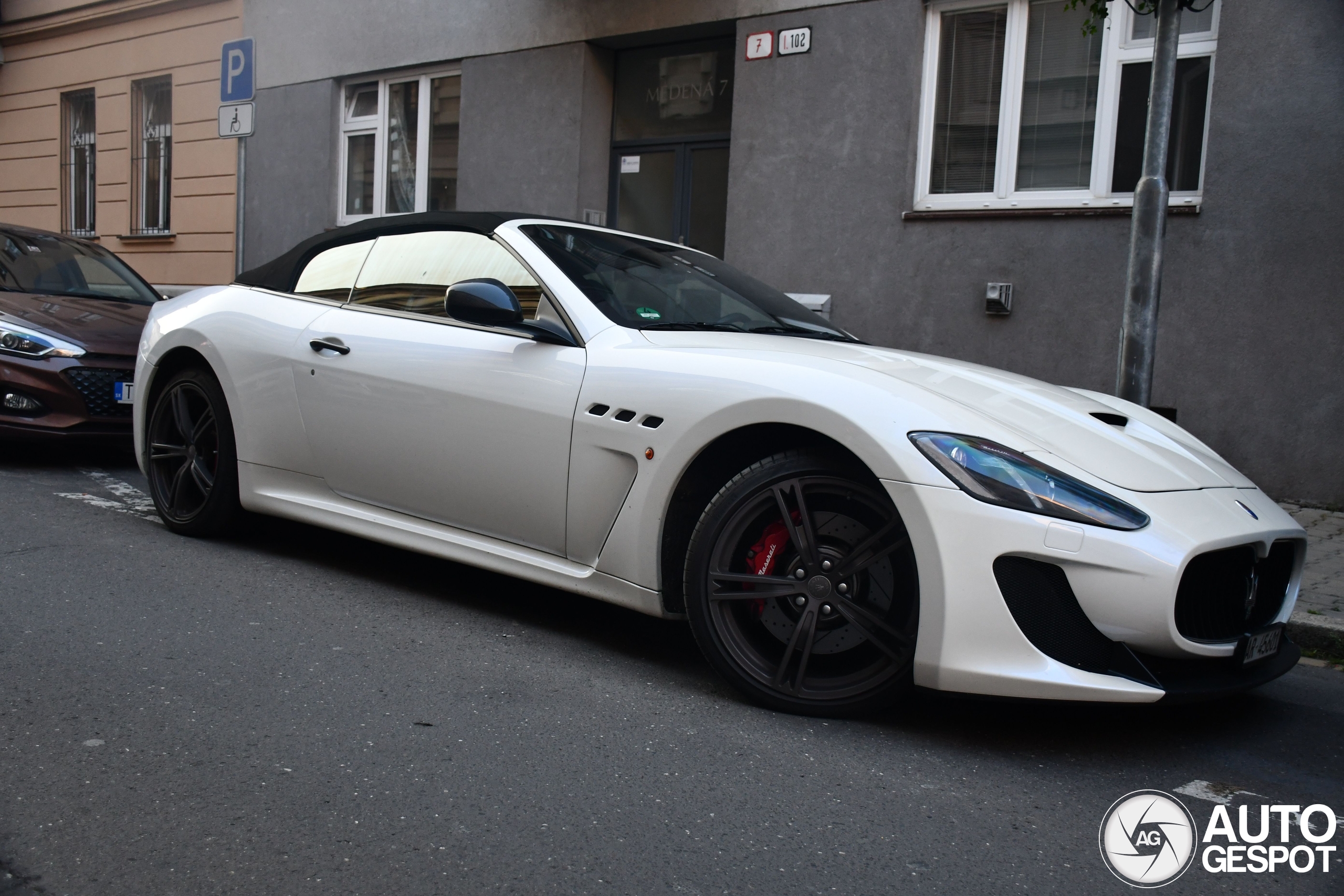 Maserati GranCabrio MC