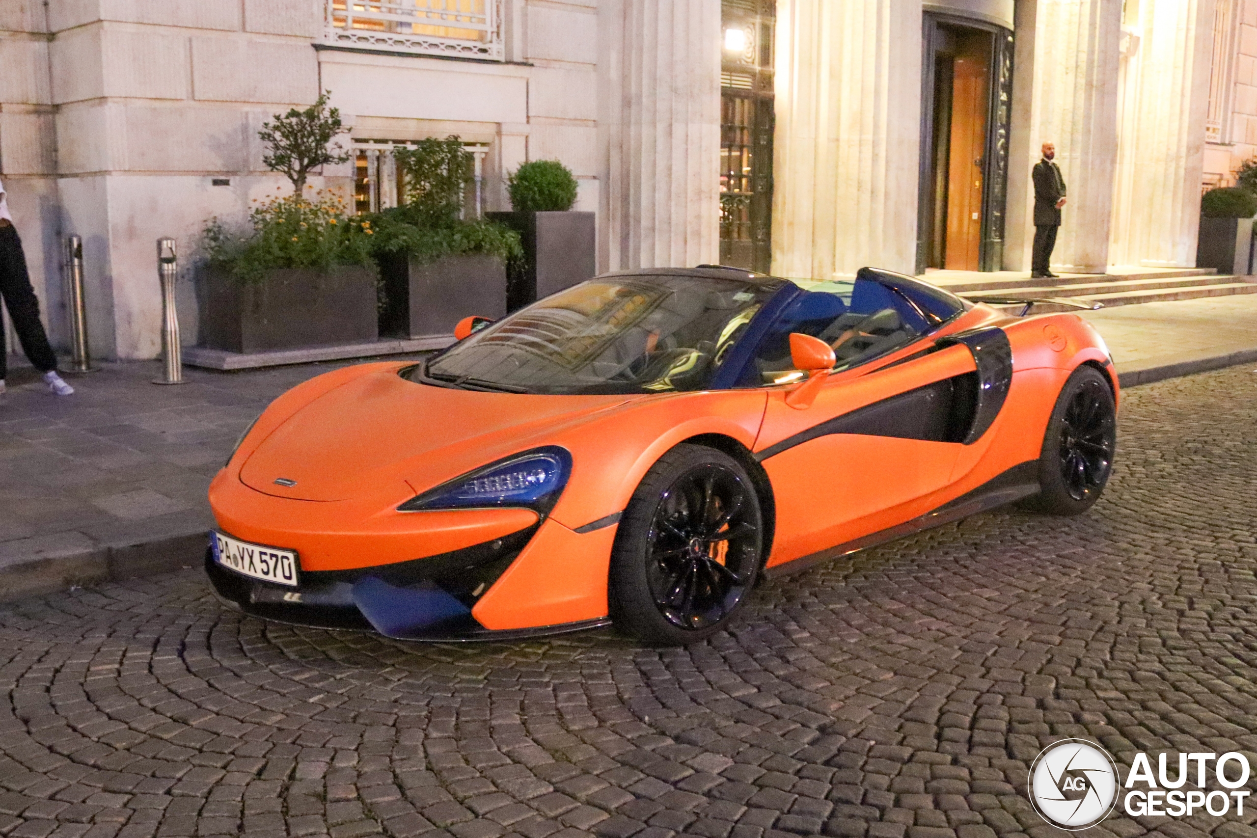 McLaren 570S Spider