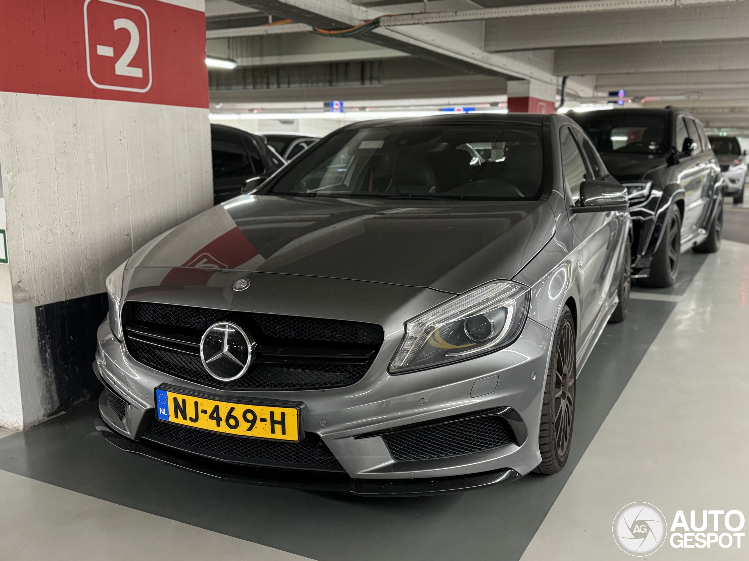 Mercedes-Benz A 45 AMG