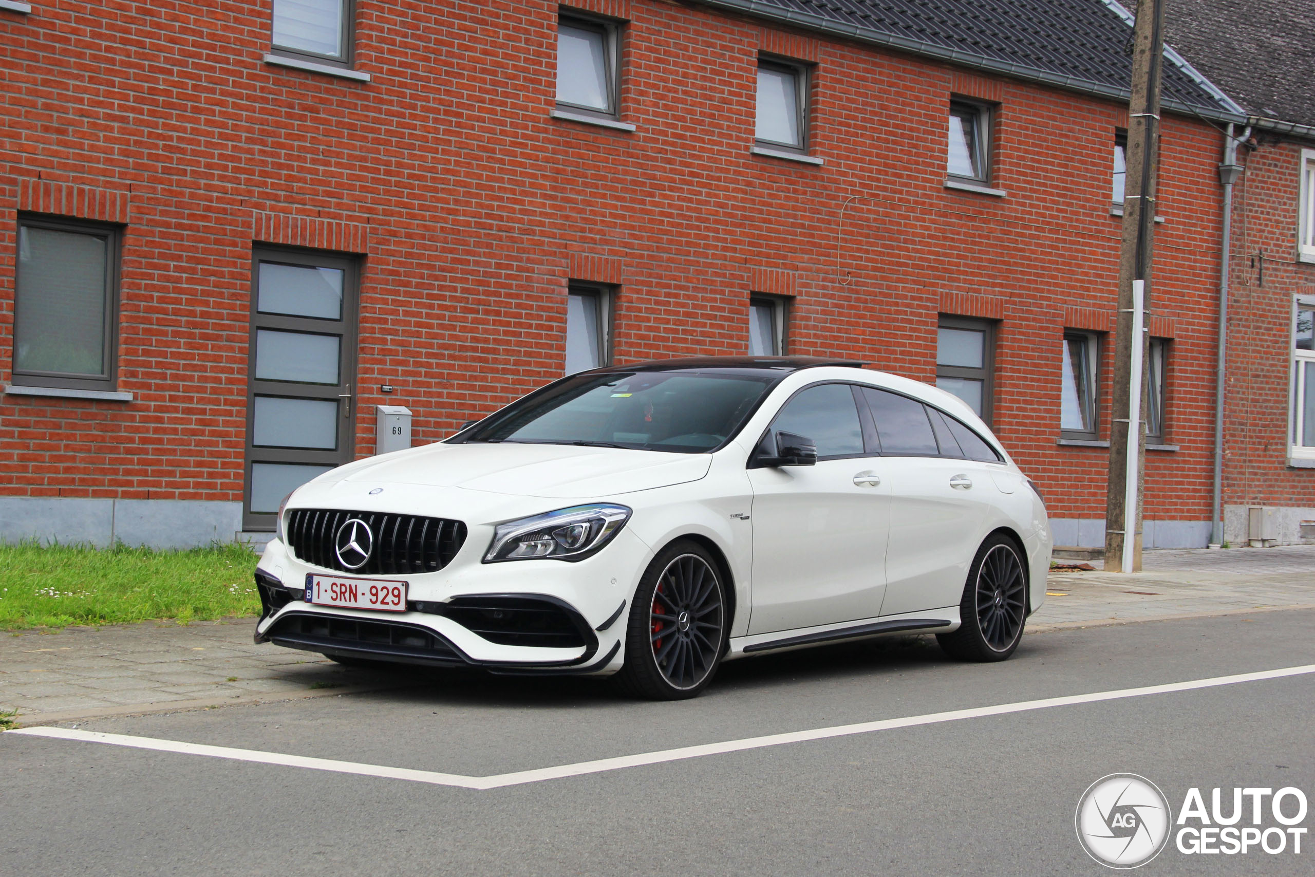 Mercedes-AMG CLA 45 Shooting Brake X117 2017