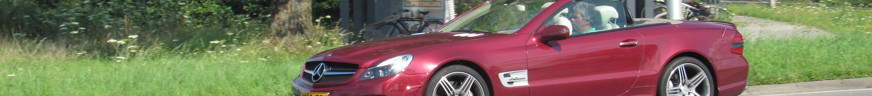 Mercedes-Benz SL 63 AMG