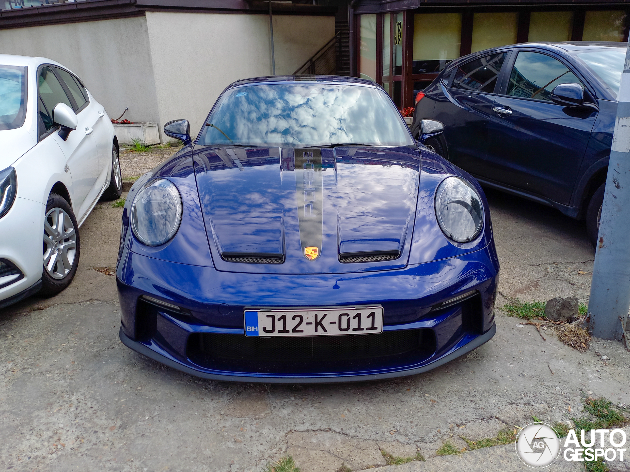 Porsche 992 GT3 Touring