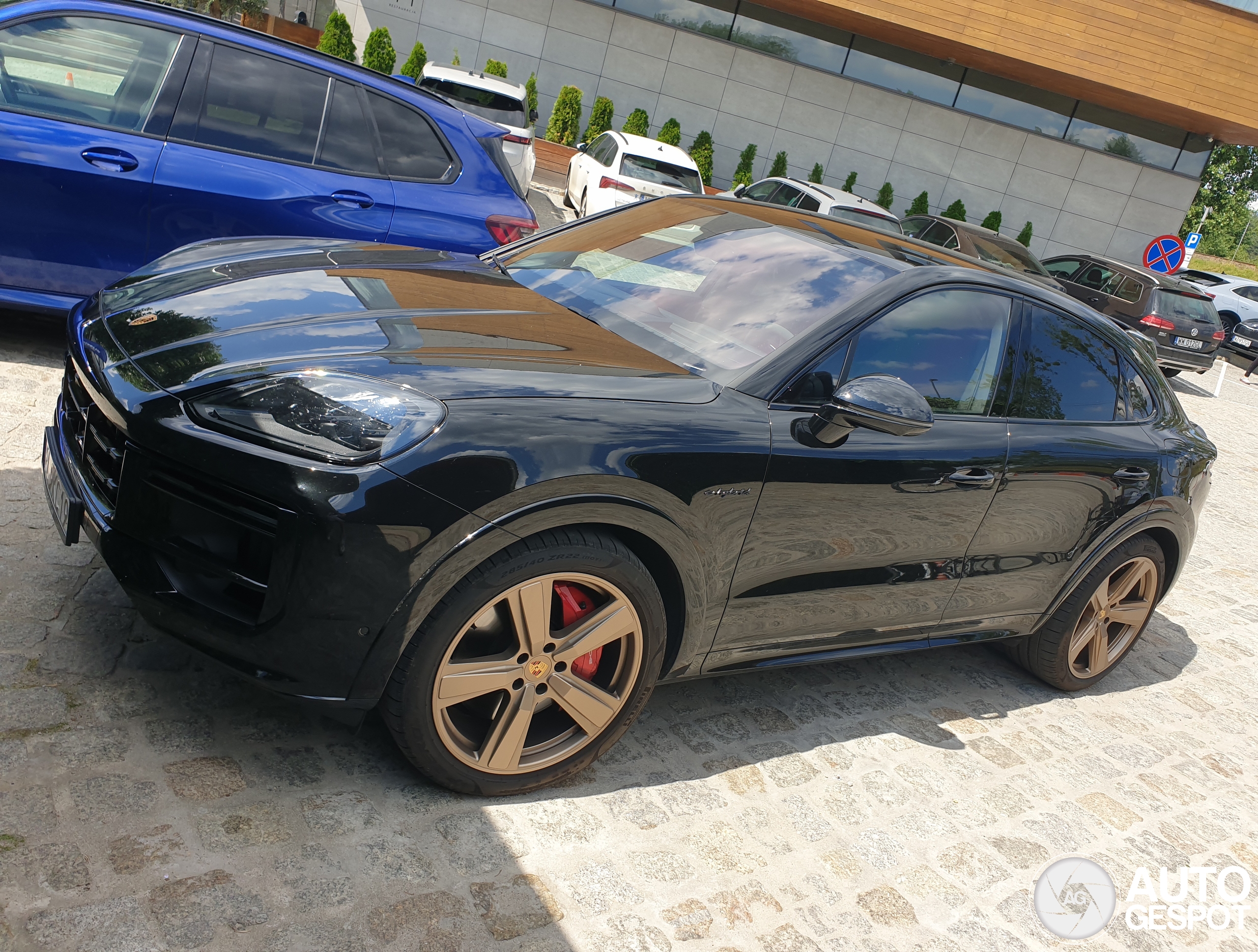 Porsche Cayenne Coupé Turbo E-Hybrid