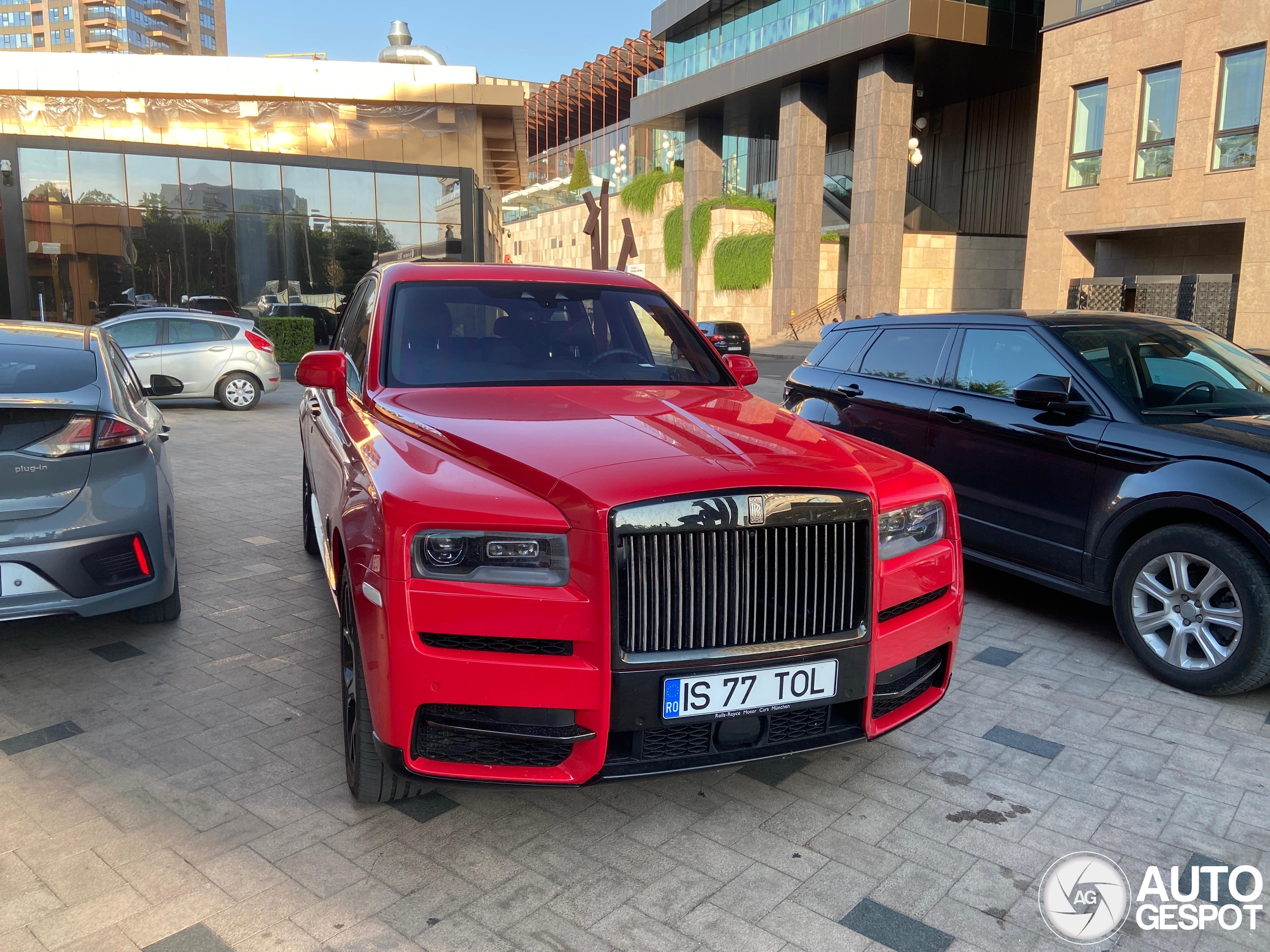 Rolls-Royce Cullinan Black Badge