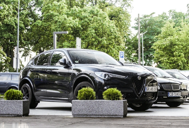 Alfa Romeo Stelvio Quadrifoglio 2020