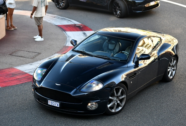 Aston Martin Vanquish