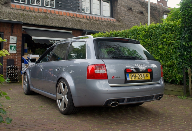 Audi RS6 Avant C5