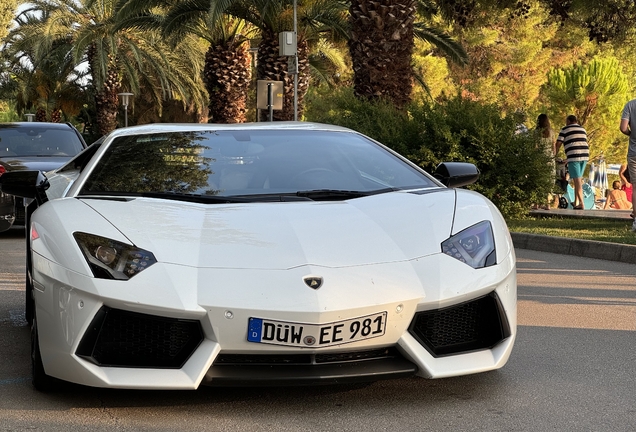 Lamborghini Aventador LP700-4