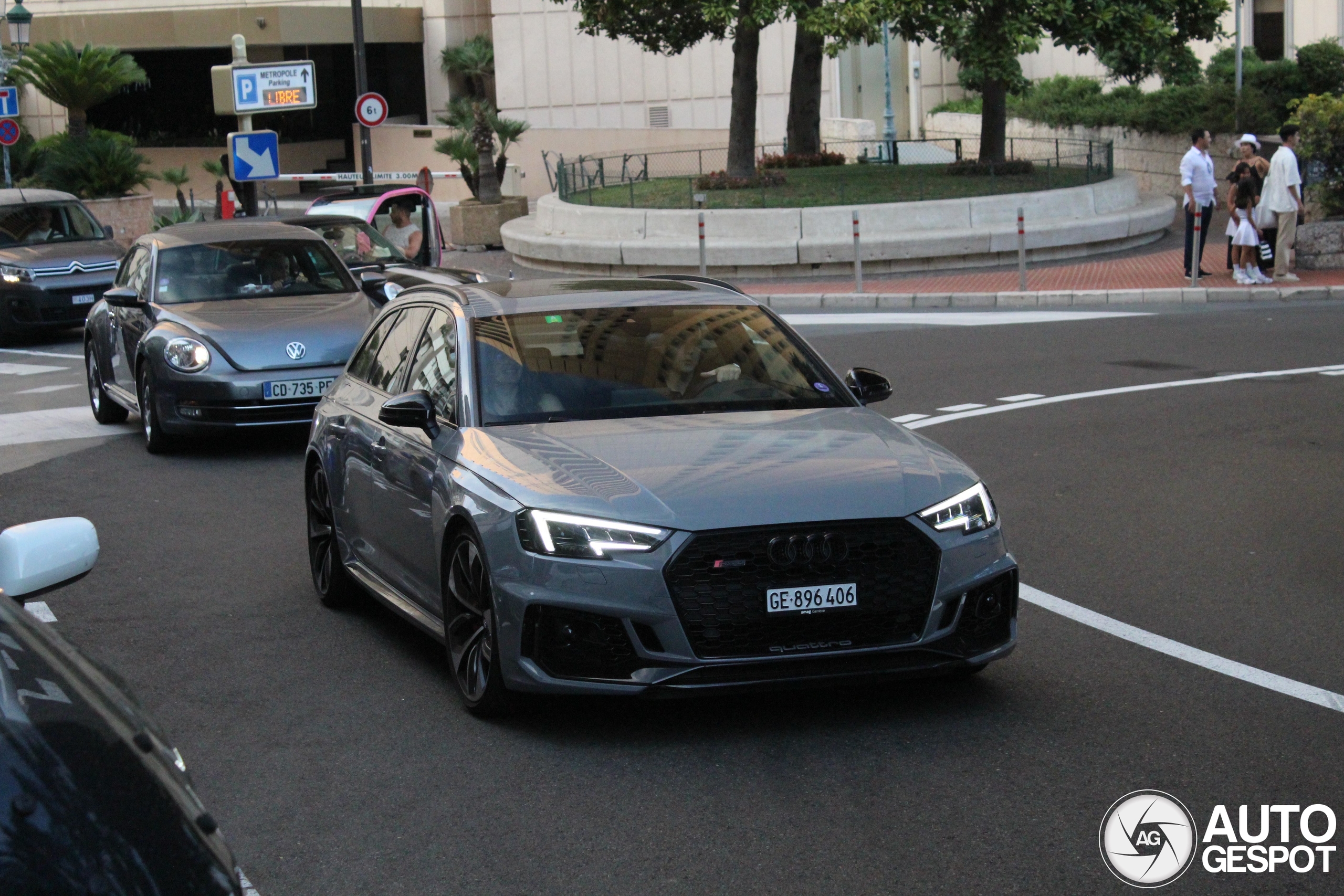 Audi RS4 Avant B9