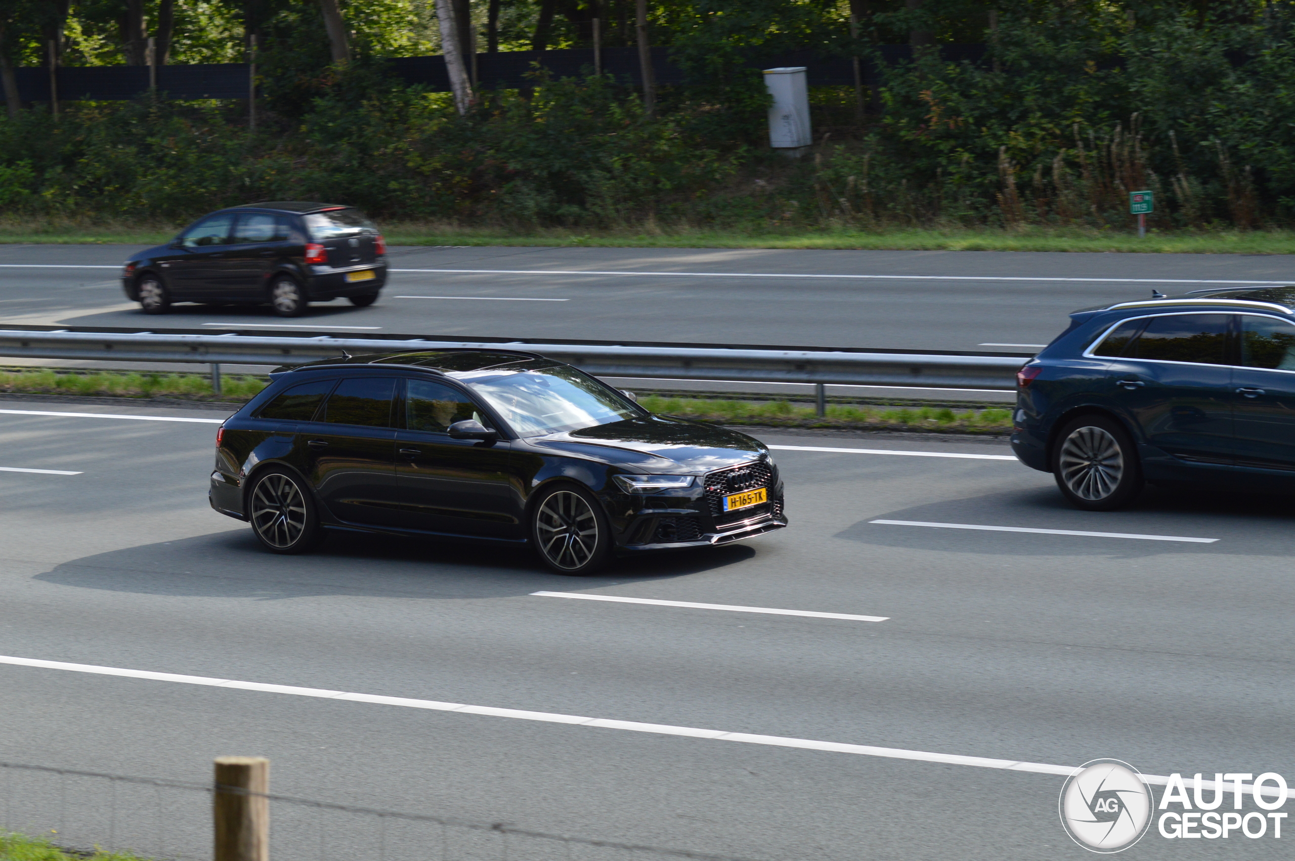 Audi RS6 Avant C7 2015