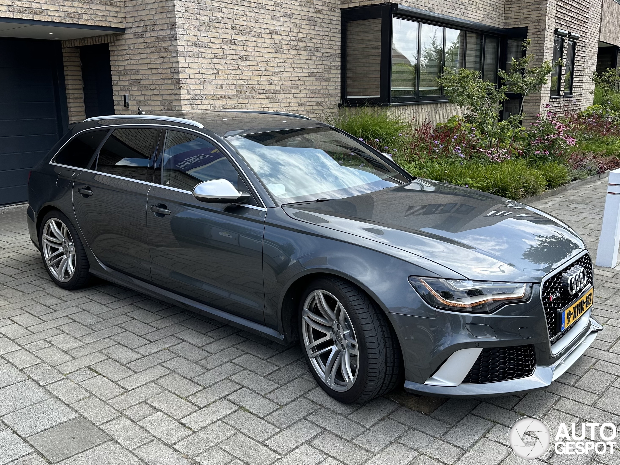 Audi RS6 Avant C7