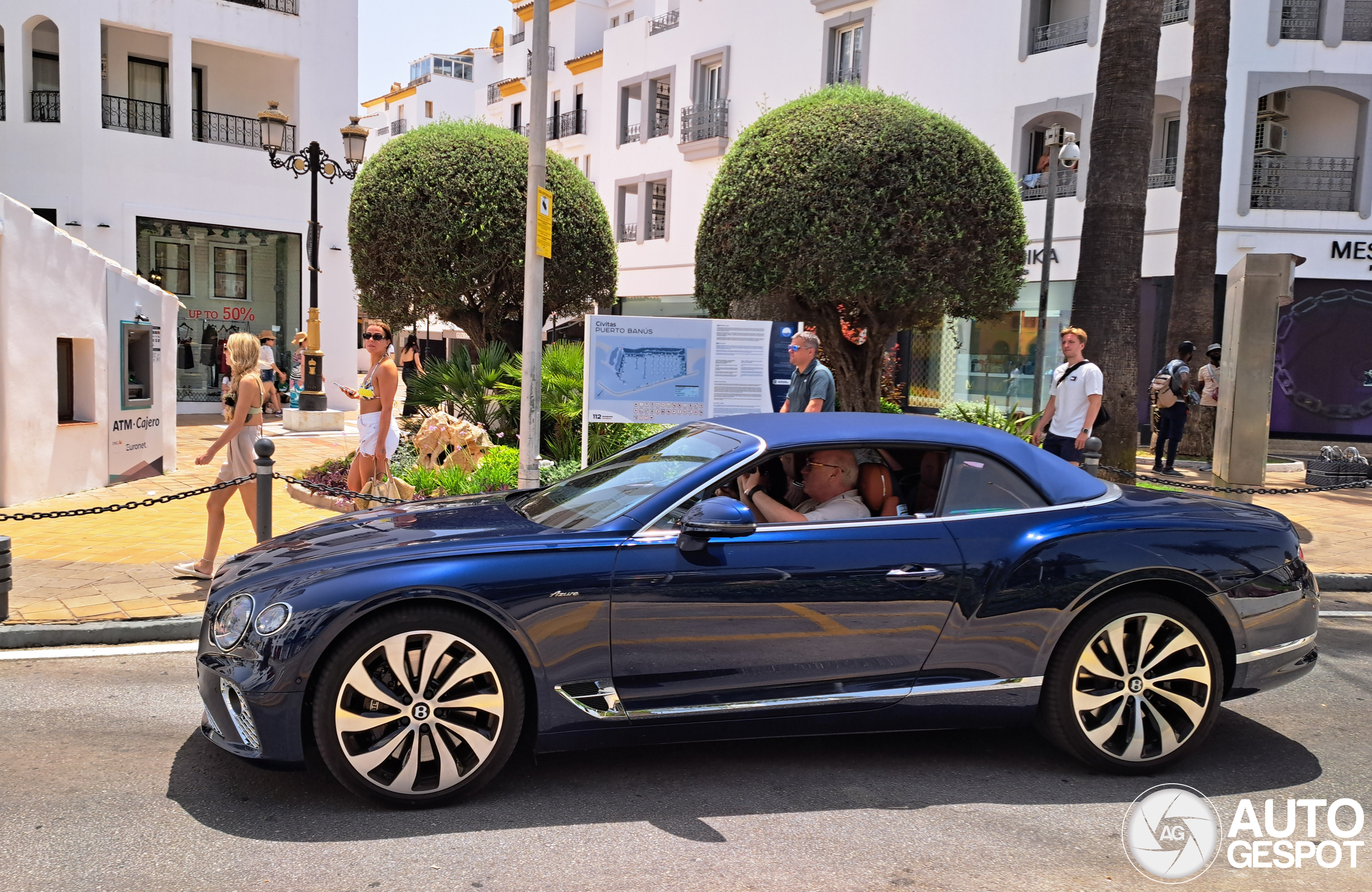 Bentley Continental GTC V8 Azure 2024