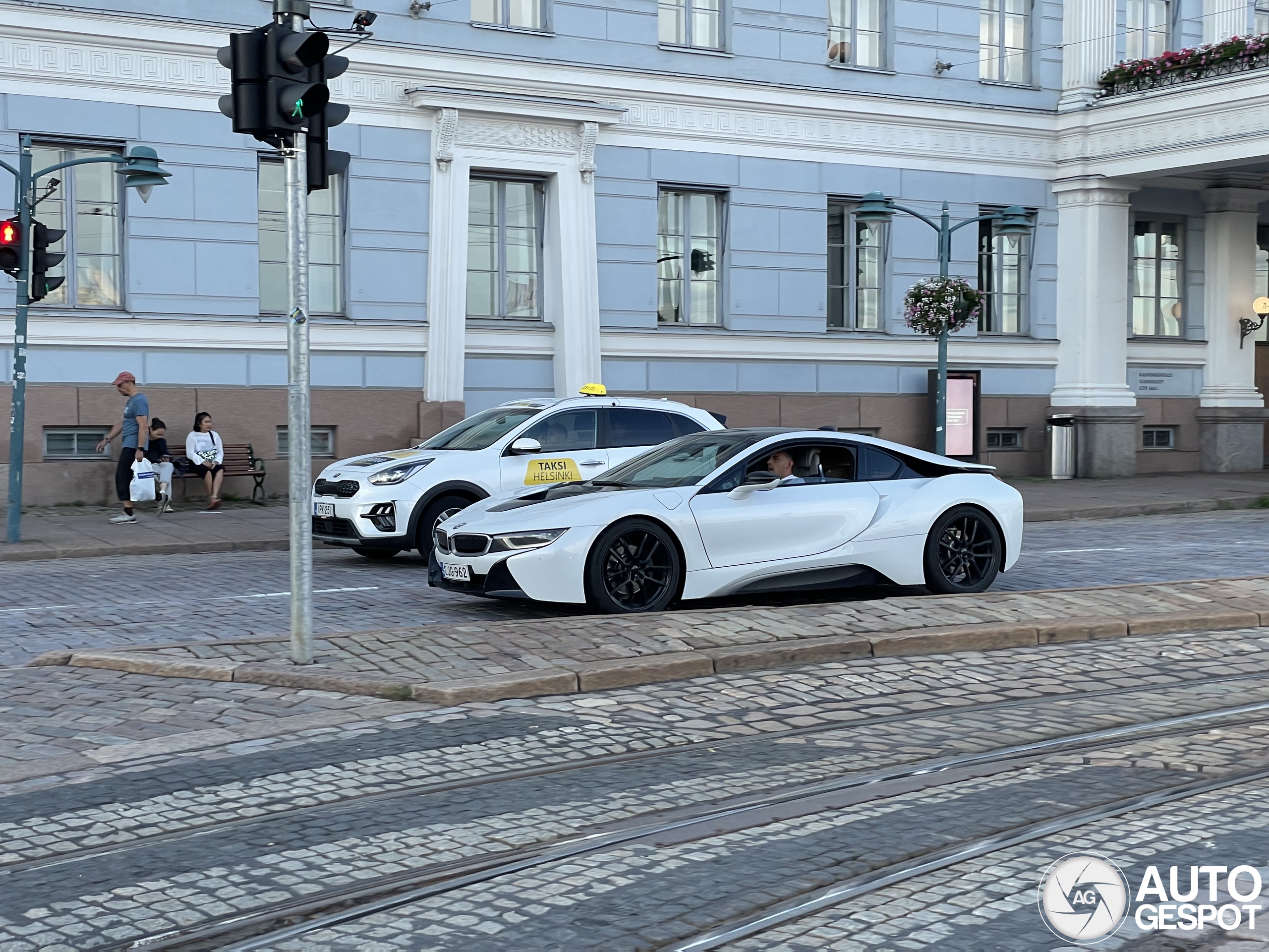 BMW i8