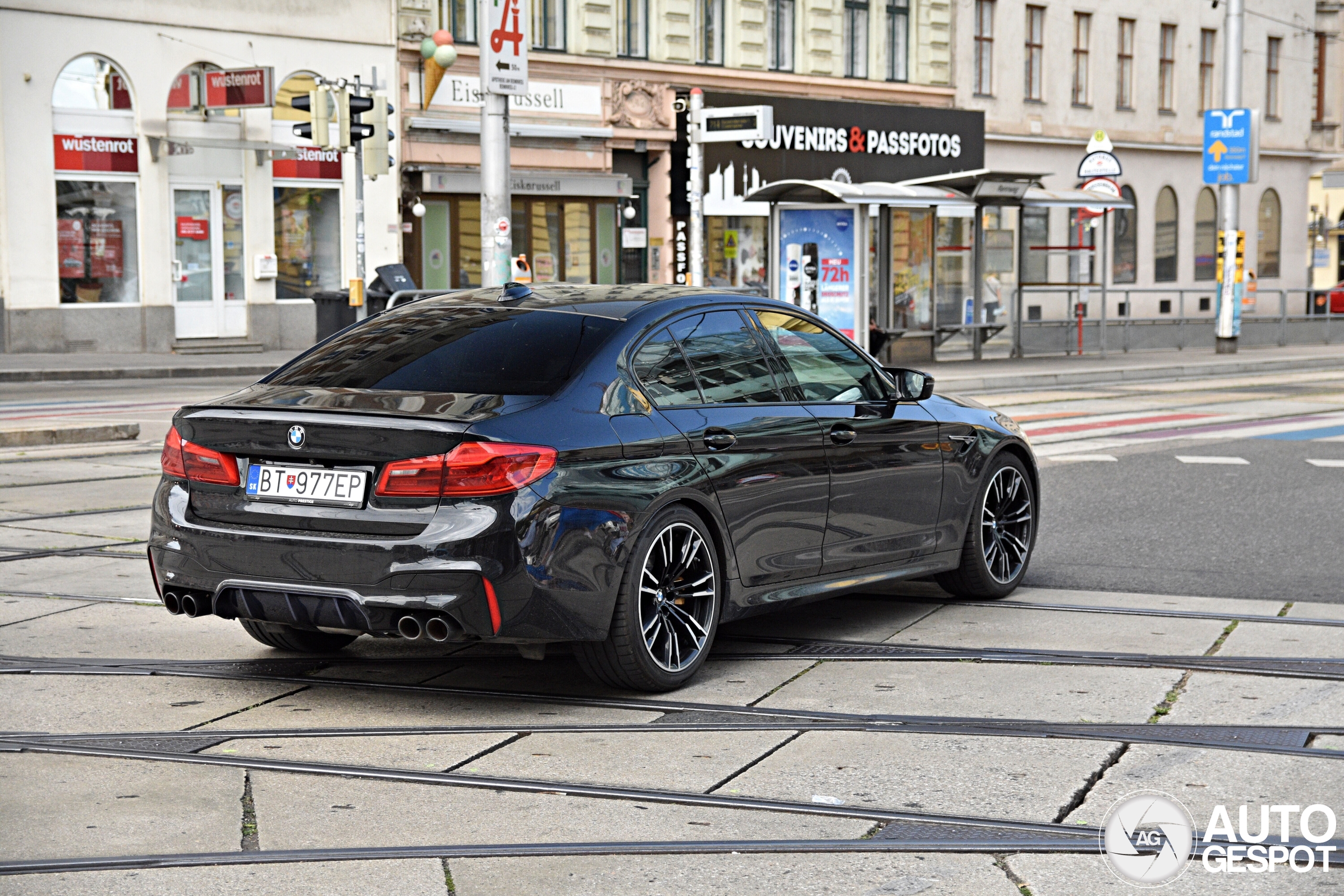 BMW M5 F90