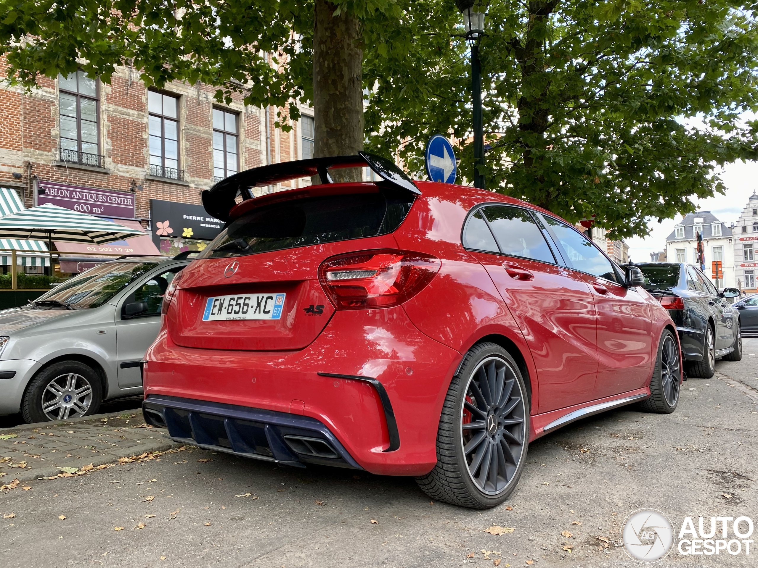 Mercedes-AMG A 45 W176 2015