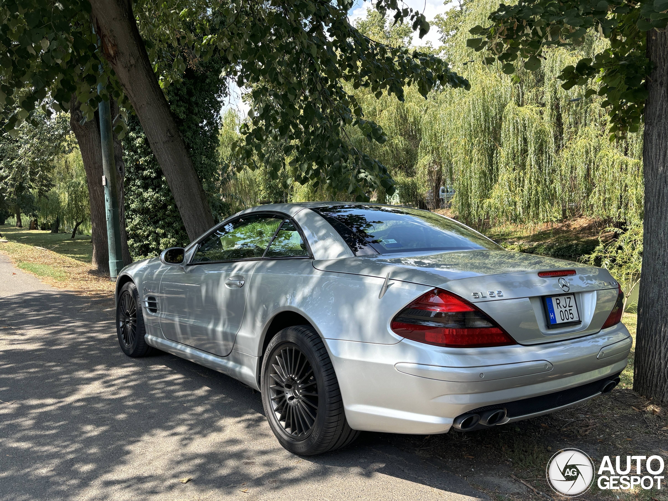 Mercedes-Benz SL 55 AMG R230