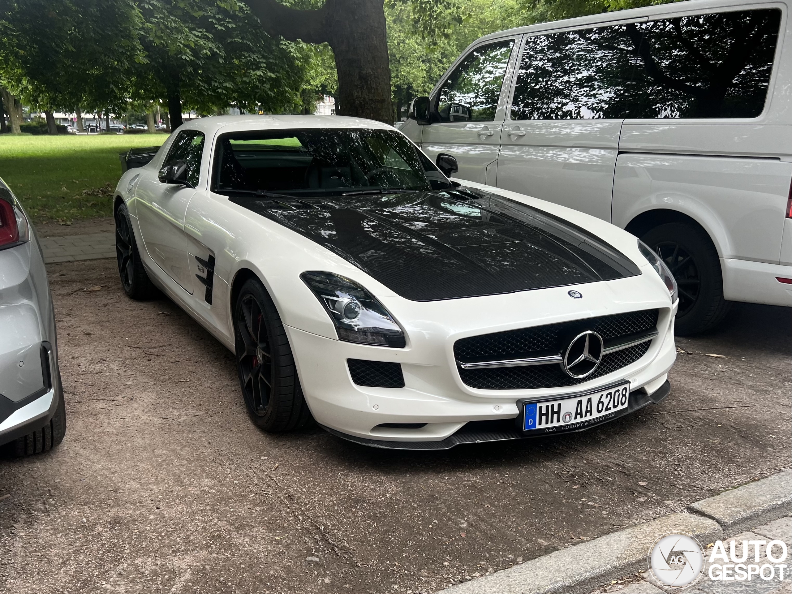 Mercedes-Benz SLS AMG GT Final Edition