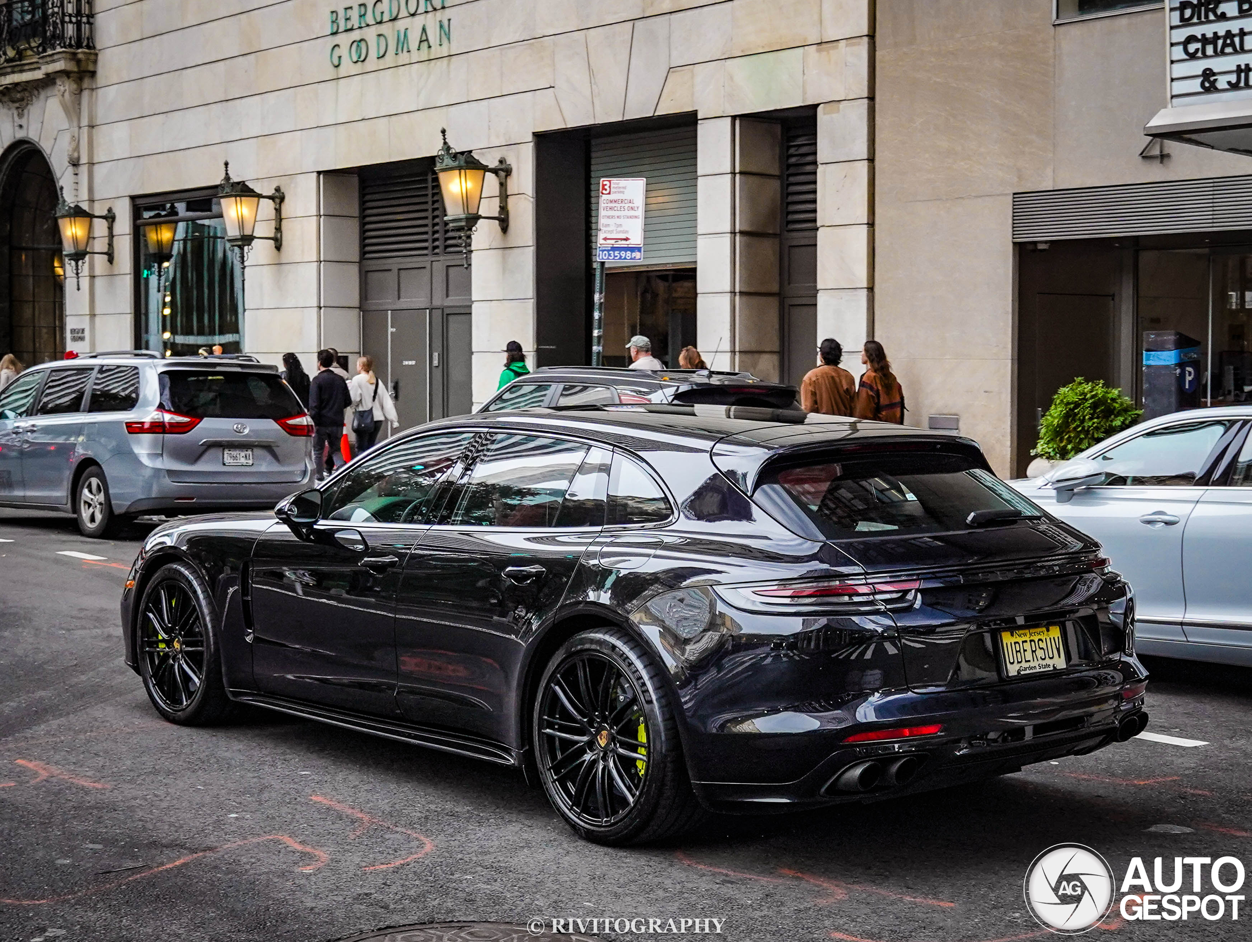 Porsche 971 Panamera Turbo S E-Hybrid Sport Turismo