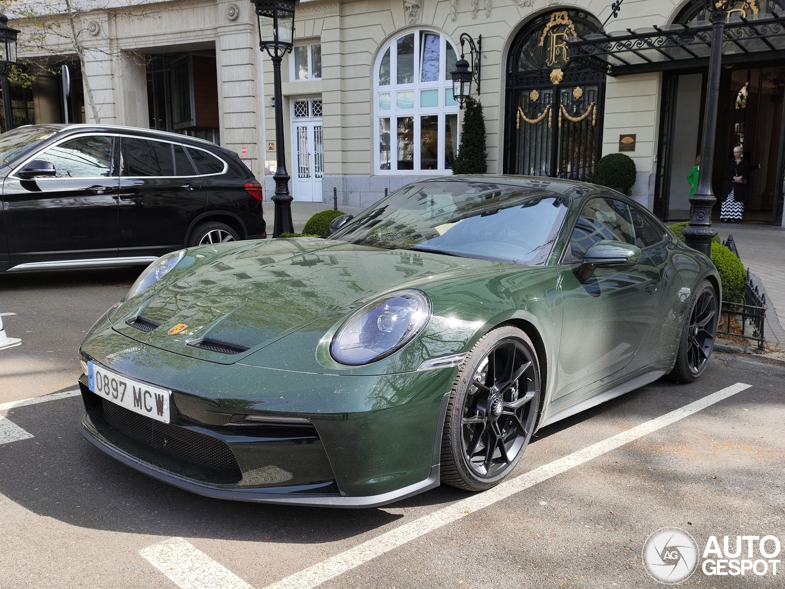 Porsche 992 GT3 Touring