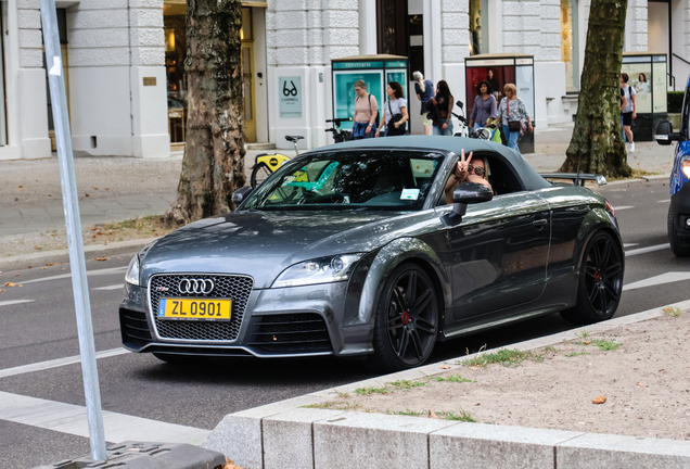 Audi TT-RS Roadster