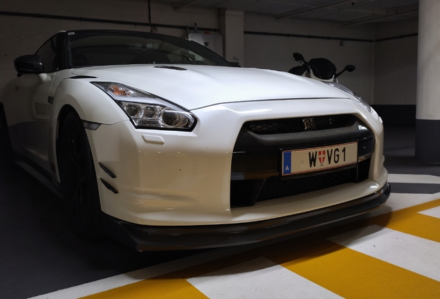 Nissan GT-R AMS Performance Alpha 7