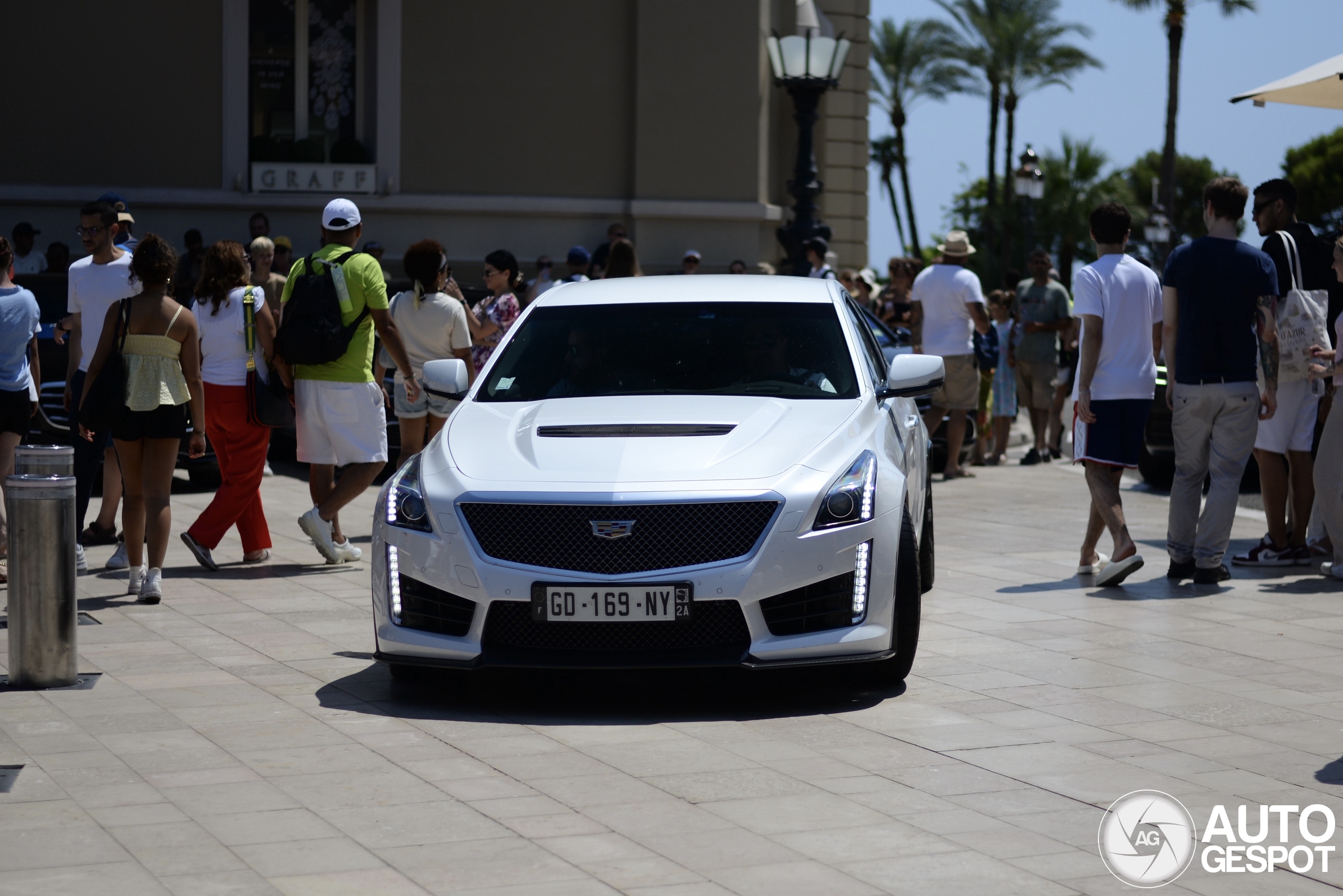 Cadillac CTS-V 2015