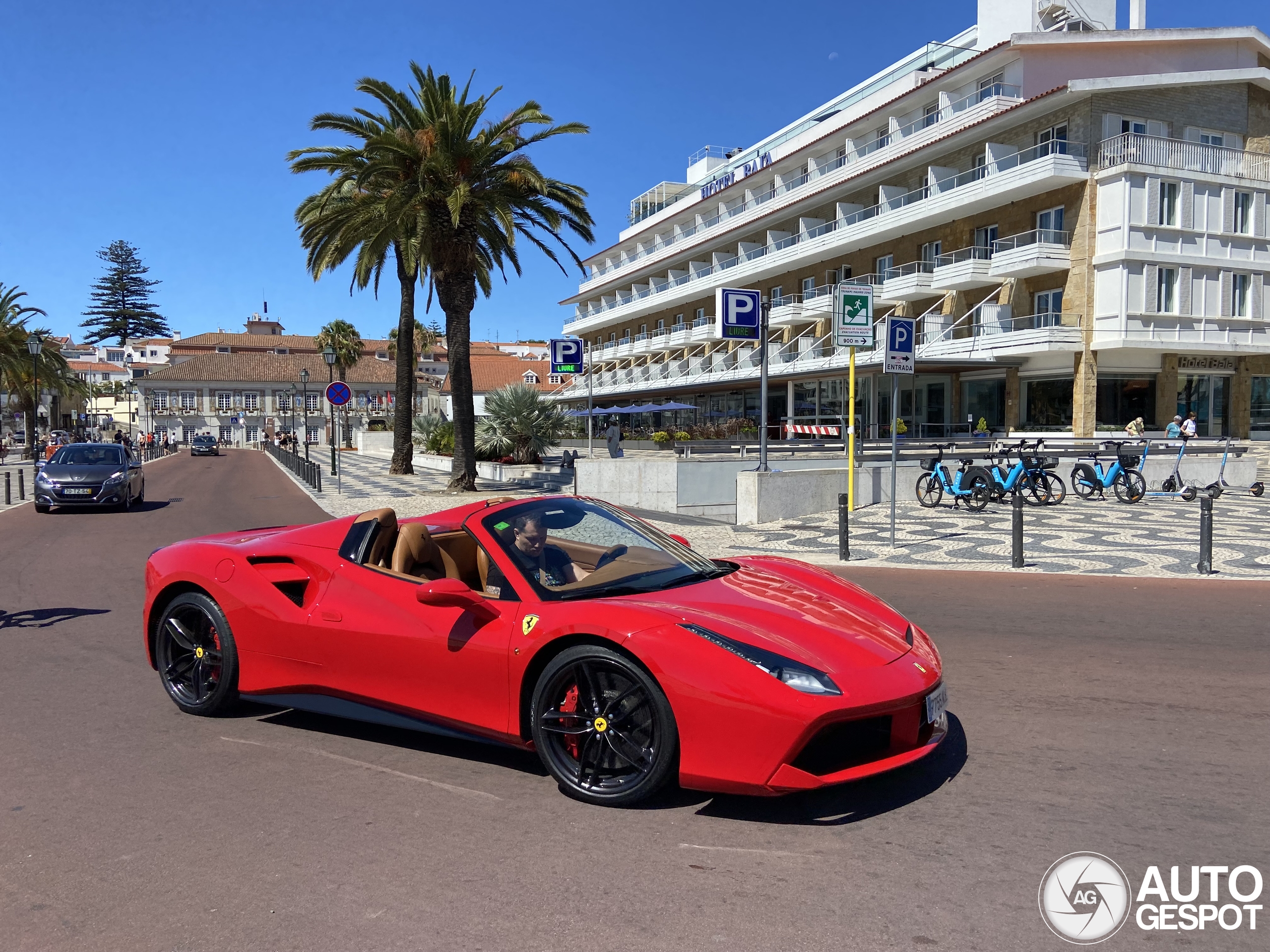 Ferrari 488 Spider