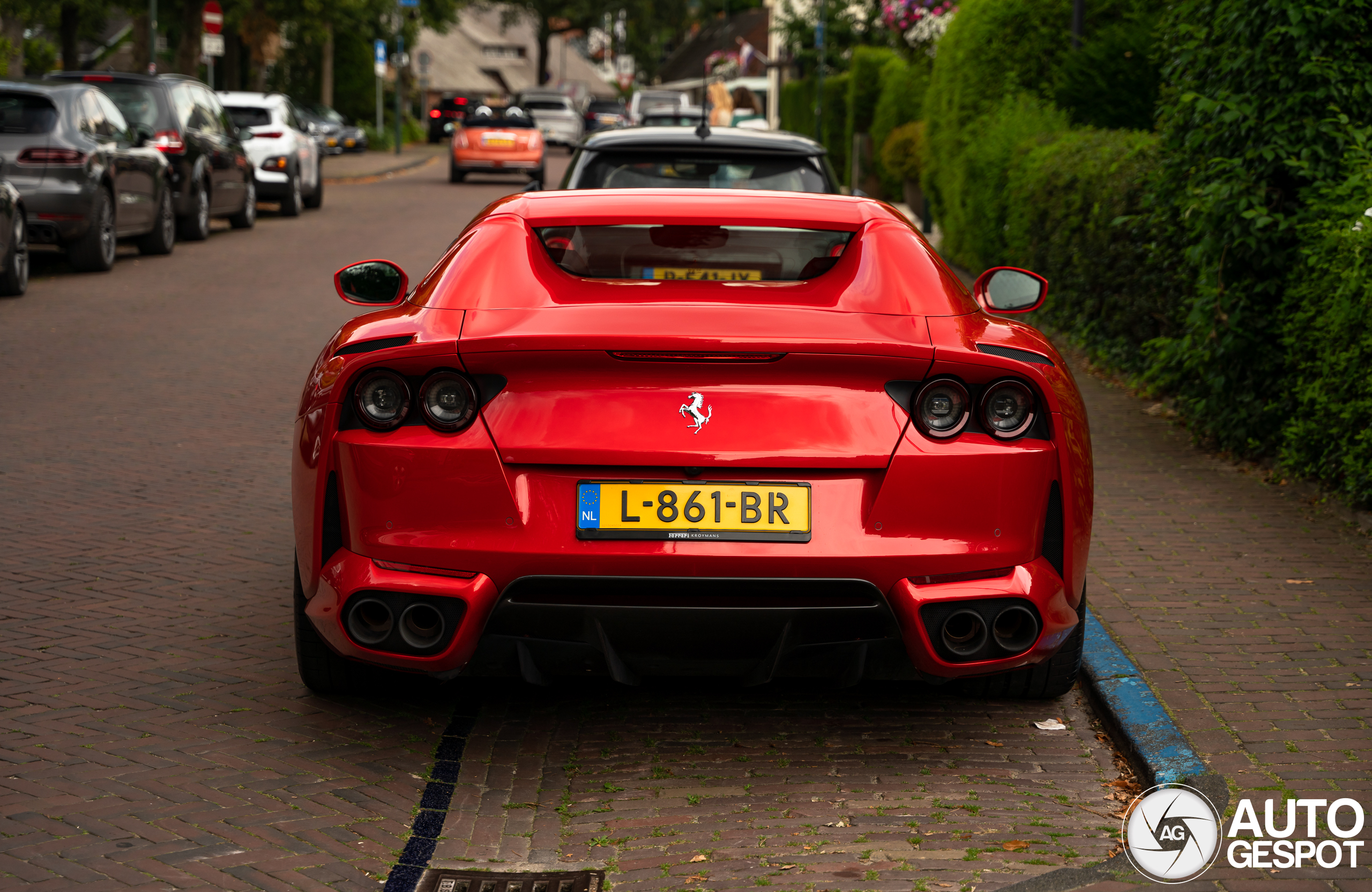 Ferrari 812 GTS