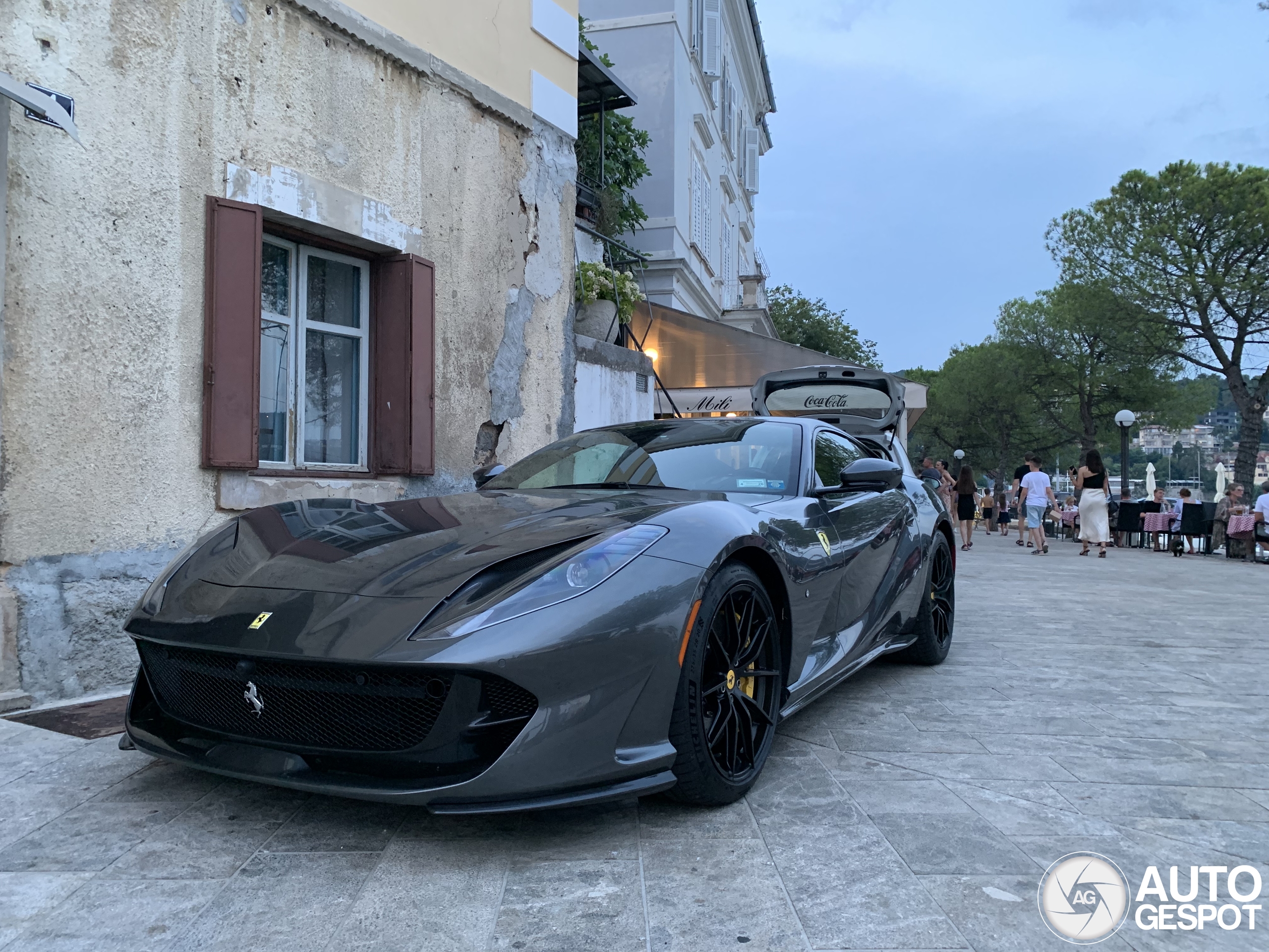 Ferrari 812 Superfast