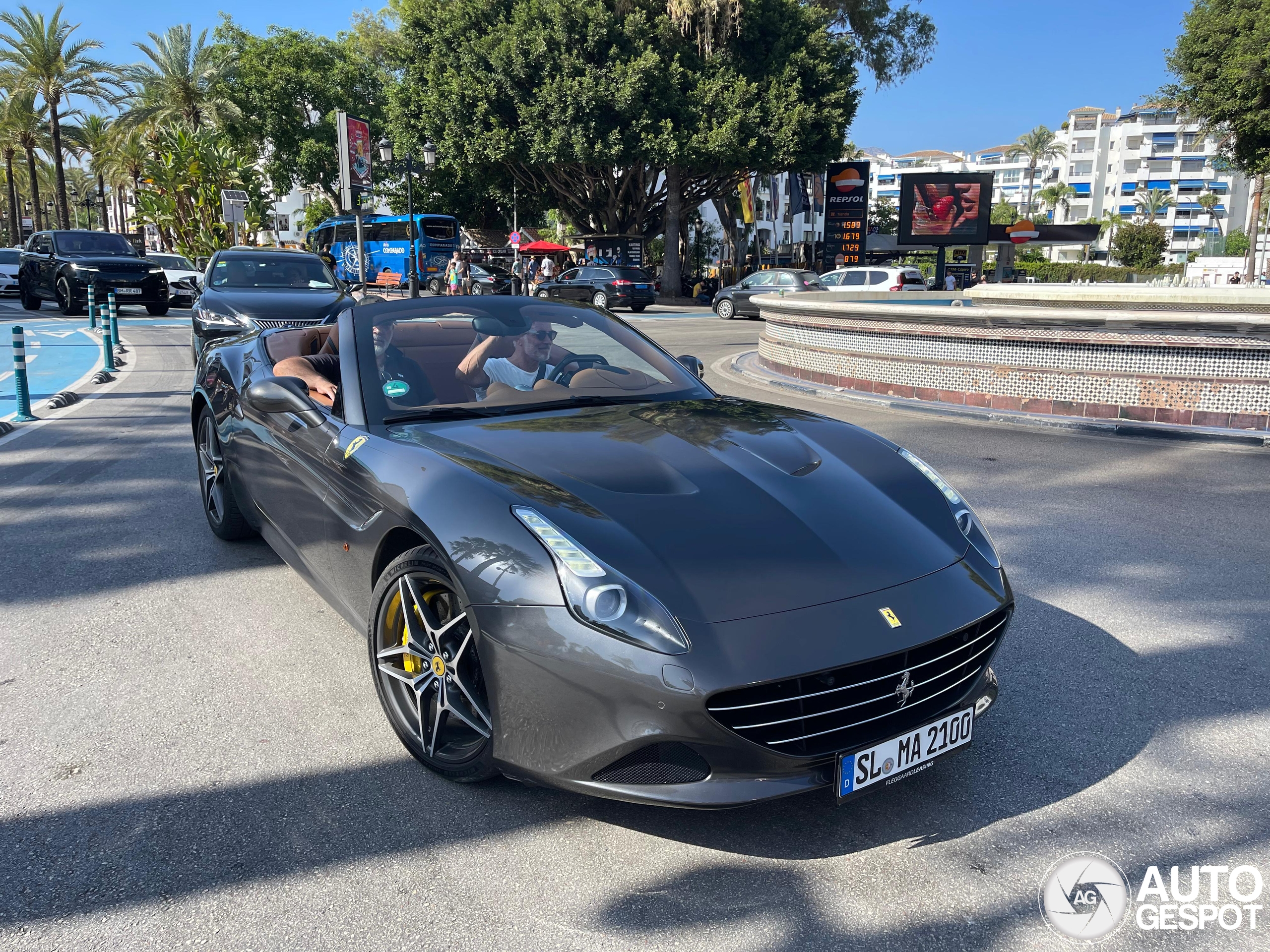 Ferrari California T