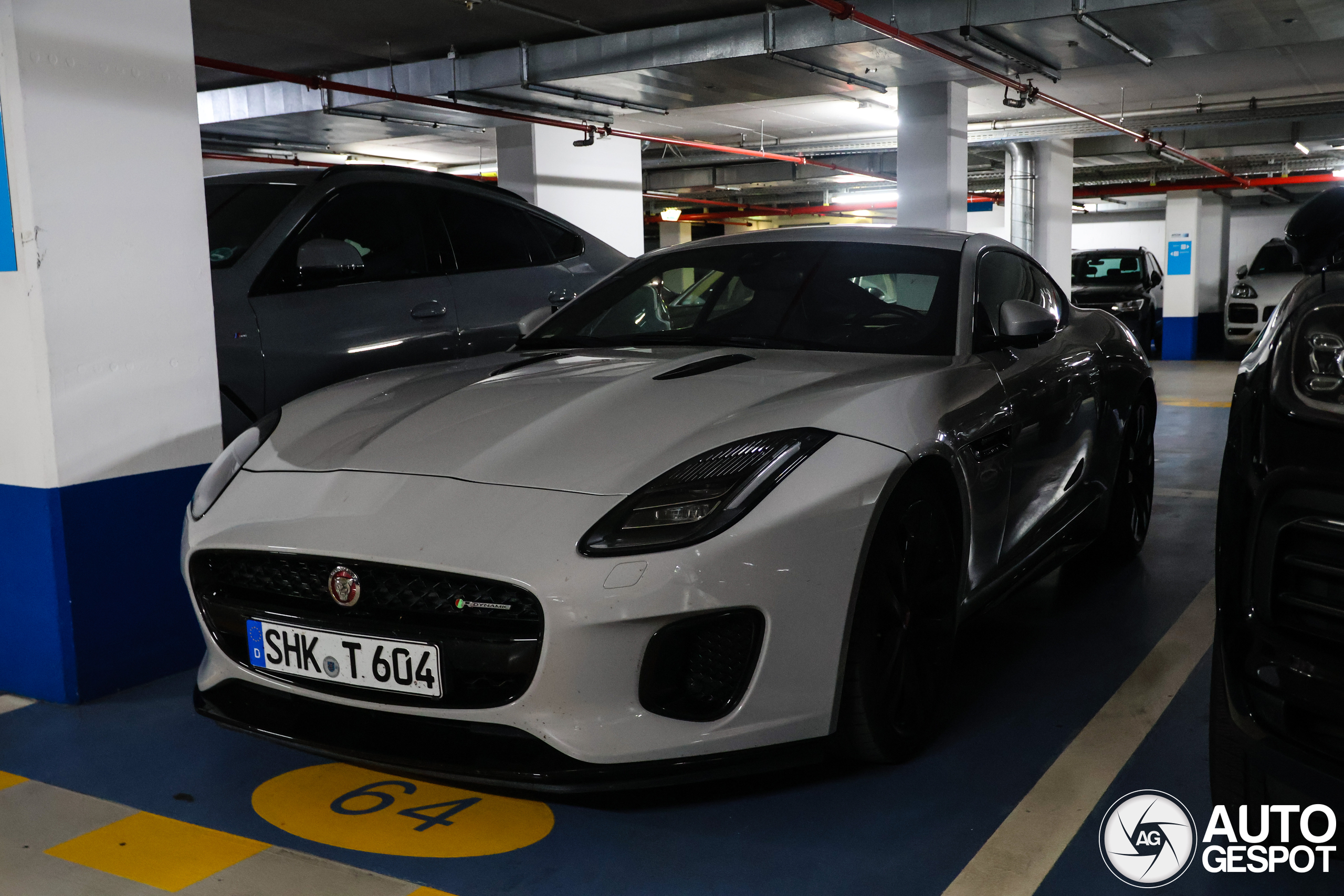 Jaguar F-TYPE P380 Coupé