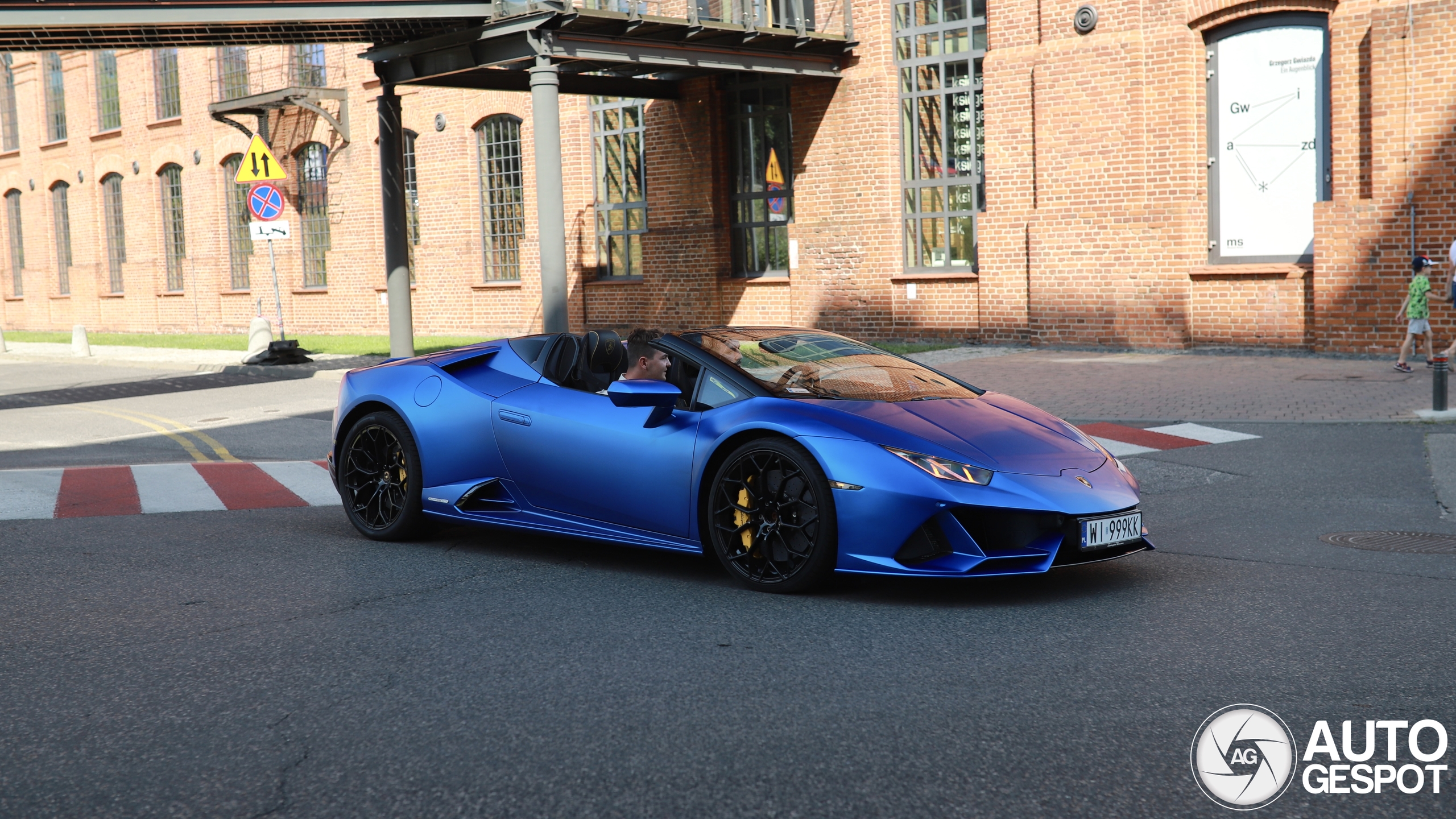 Lamborghini Huracán LP640-4 EVO Spyder